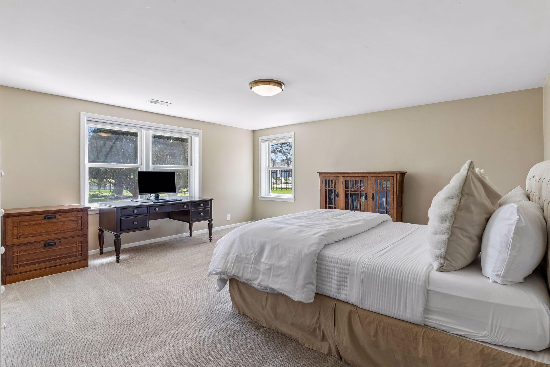  Updated Rambler in Edina with Stunning Pond Views - 物件實景