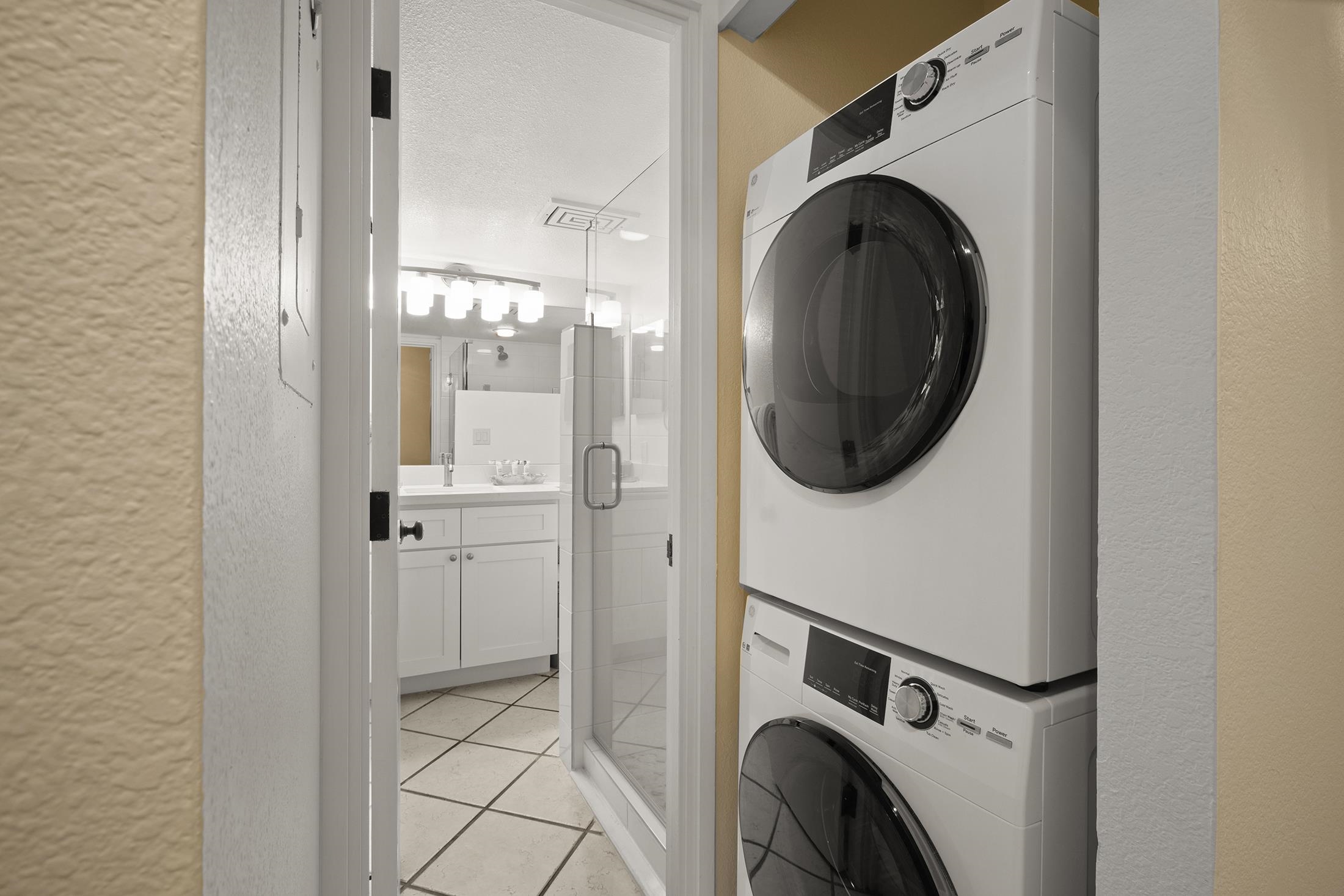 Kihei, Hawaii, 96753, United States, 1 Bedroom Bedrooms, ,2 BathroomsBathrooms,Residential,For Sale,2000870