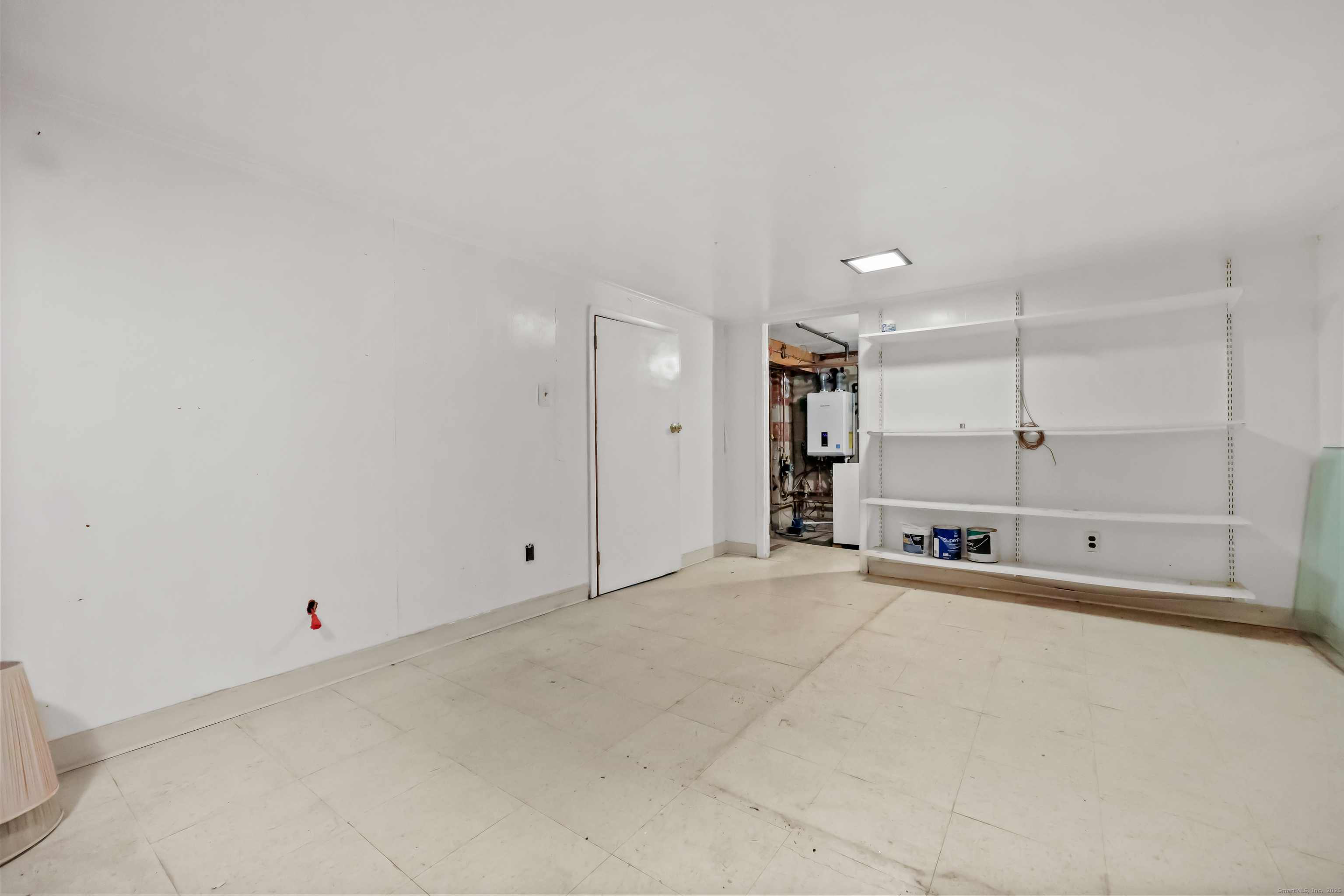 Stamford, Connecticut, 06902, United States, 6 Bedrooms Bedrooms, ,2 BathroomsBathrooms,Residential,For Sale,2003004