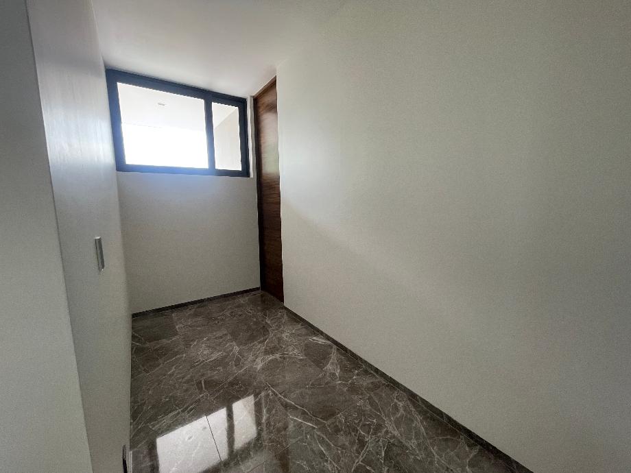 Aguascalientes, Aguascalientes, 20138, Mexico, 1 Bedroom Bedrooms, ,5 BathroomsBathrooms,Residential,For Sale,1917366