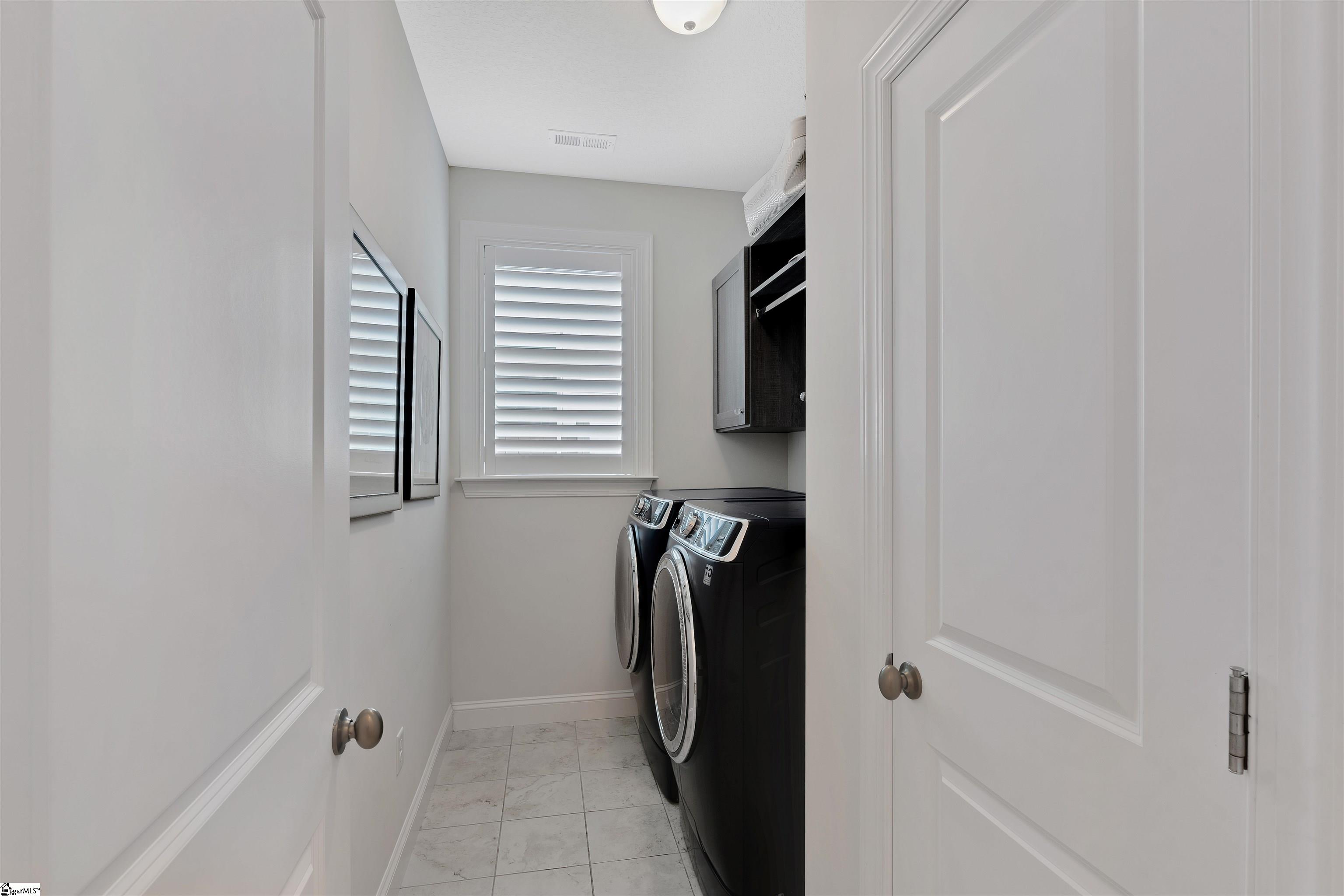 Greenville, South Carolina, 29607, United States, 3 Bedrooms Bedrooms, ,3 BathroomsBathrooms,Residential,For Sale,1865354