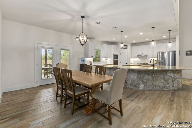 Bandera, Texas, 78003, United States, 3 Bedrooms Bedrooms, ,3 BathroomsBathrooms,Residential,For Sale,1925950
