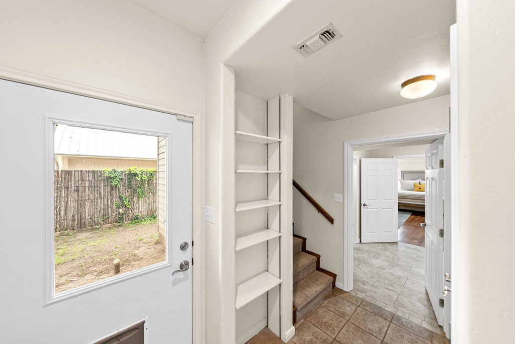 Fredericksburg, Texas, 78624, United States, 6 Bedrooms Bedrooms, ,6 BathroomsBathrooms,Residential,For Sale,2048440