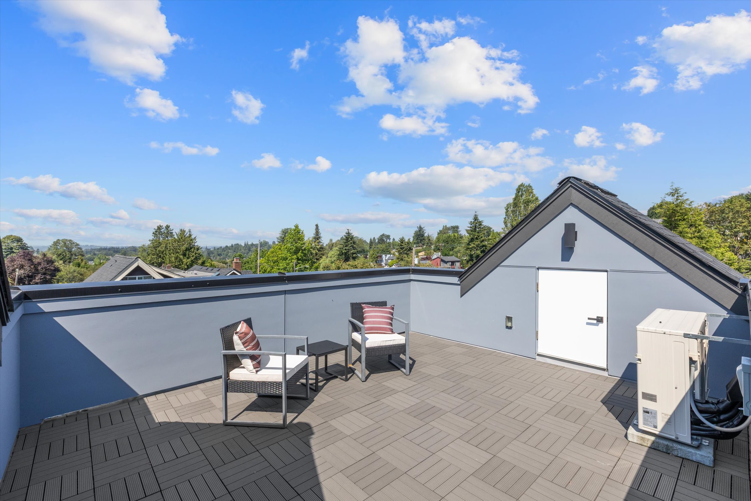  1415 Martin Luther King Jr Wy, Seattle, WA 98122 - 物件實景