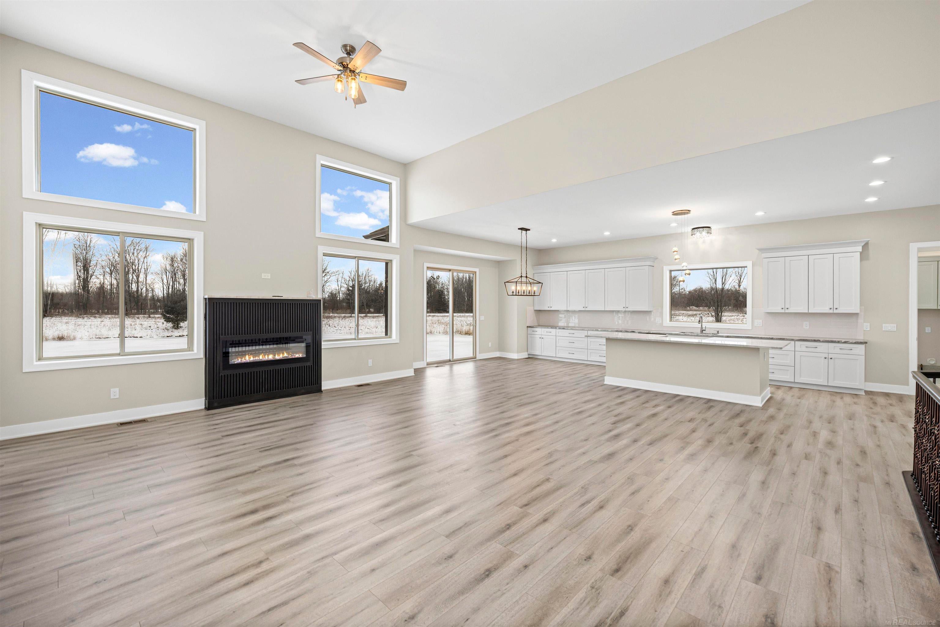 Richmond, Michigan, 48062, United States, 3 Bedrooms Bedrooms, ,3 BathroomsBathrooms,Residential,For Sale,2027528