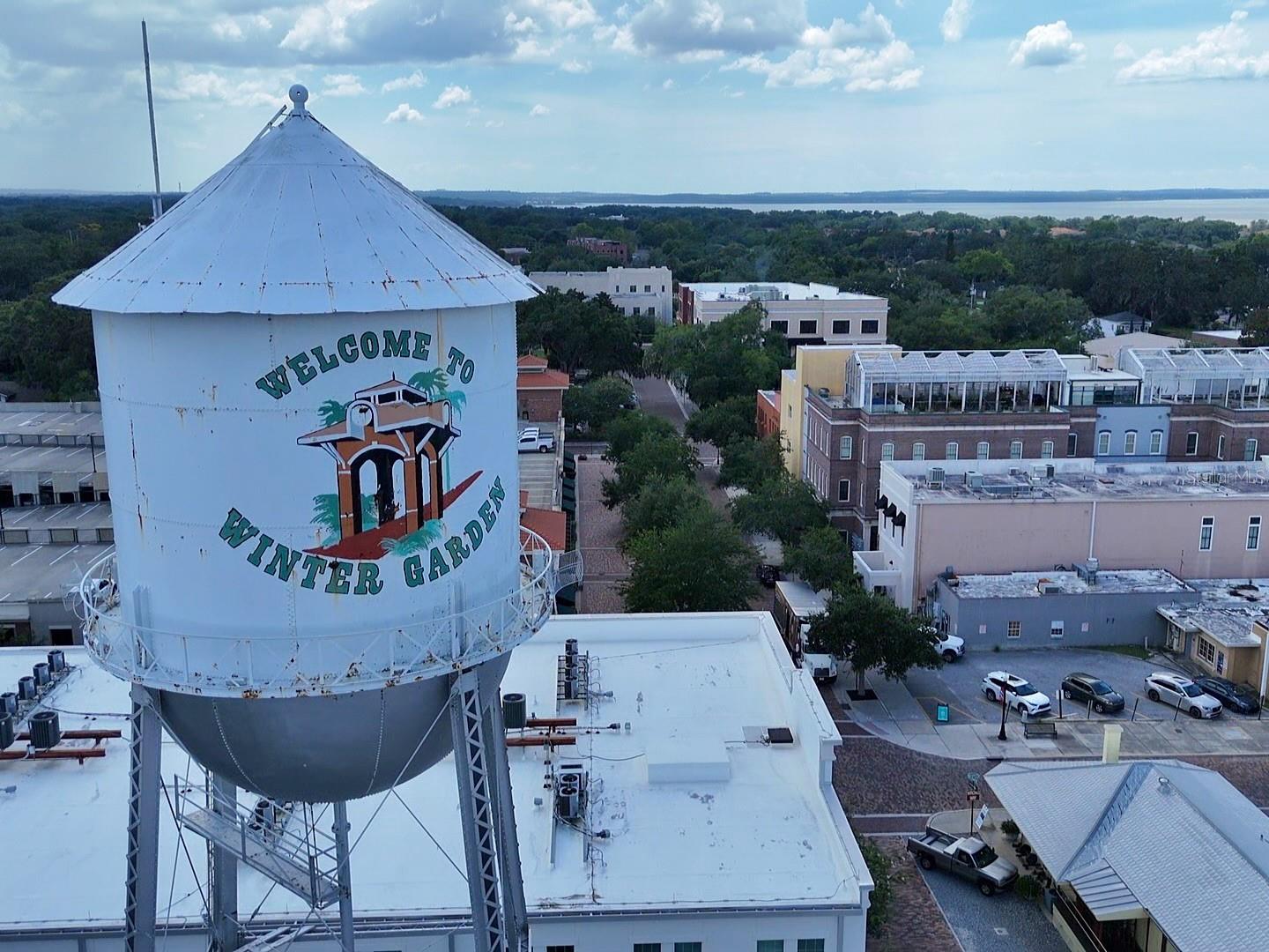 WINTER GARDEN, Florida, 34787, United States, 5 Bedrooms Bedrooms, ,3 BathroomsBathrooms,Residential,For Sale,1974111