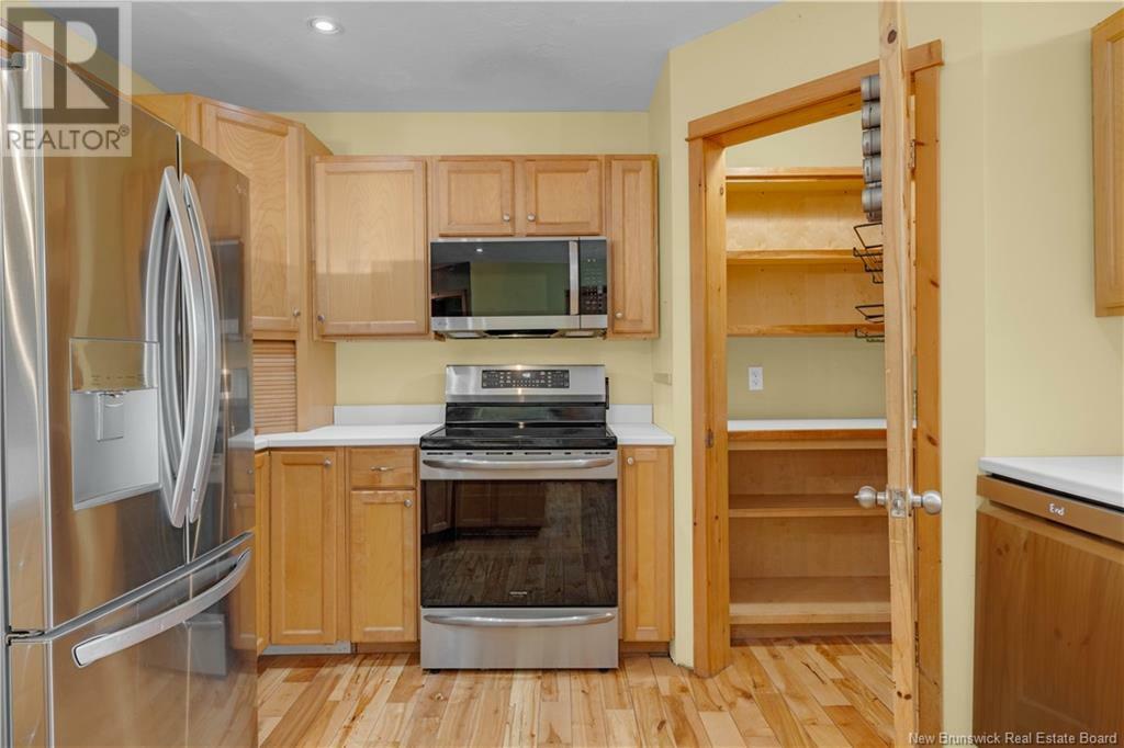 BAYSIDE, New Brunswick, E5B 2T1, CA, 3 Bedrooms Bedrooms, ,2 BathroomsBathrooms,Residential,For Sale,1874052
