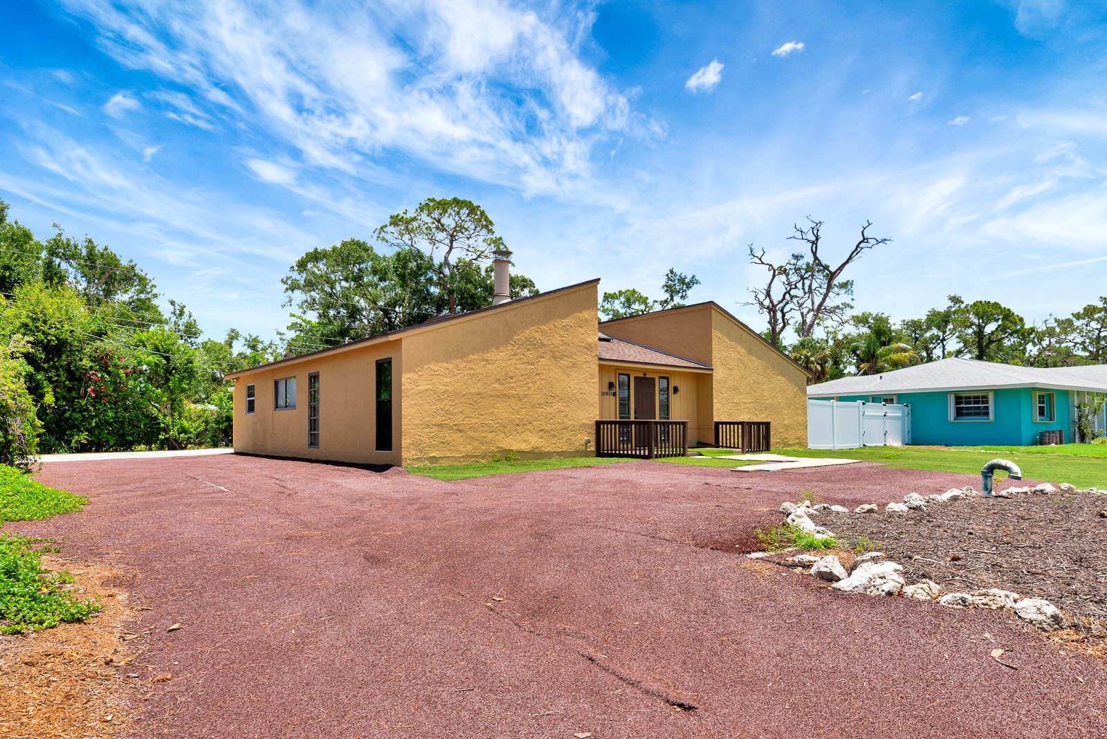 Sarasota, Florida, 34231, United States, 4 Bedrooms Bedrooms, ,2 BathroomsBathrooms,Residential,For Sale,1981224