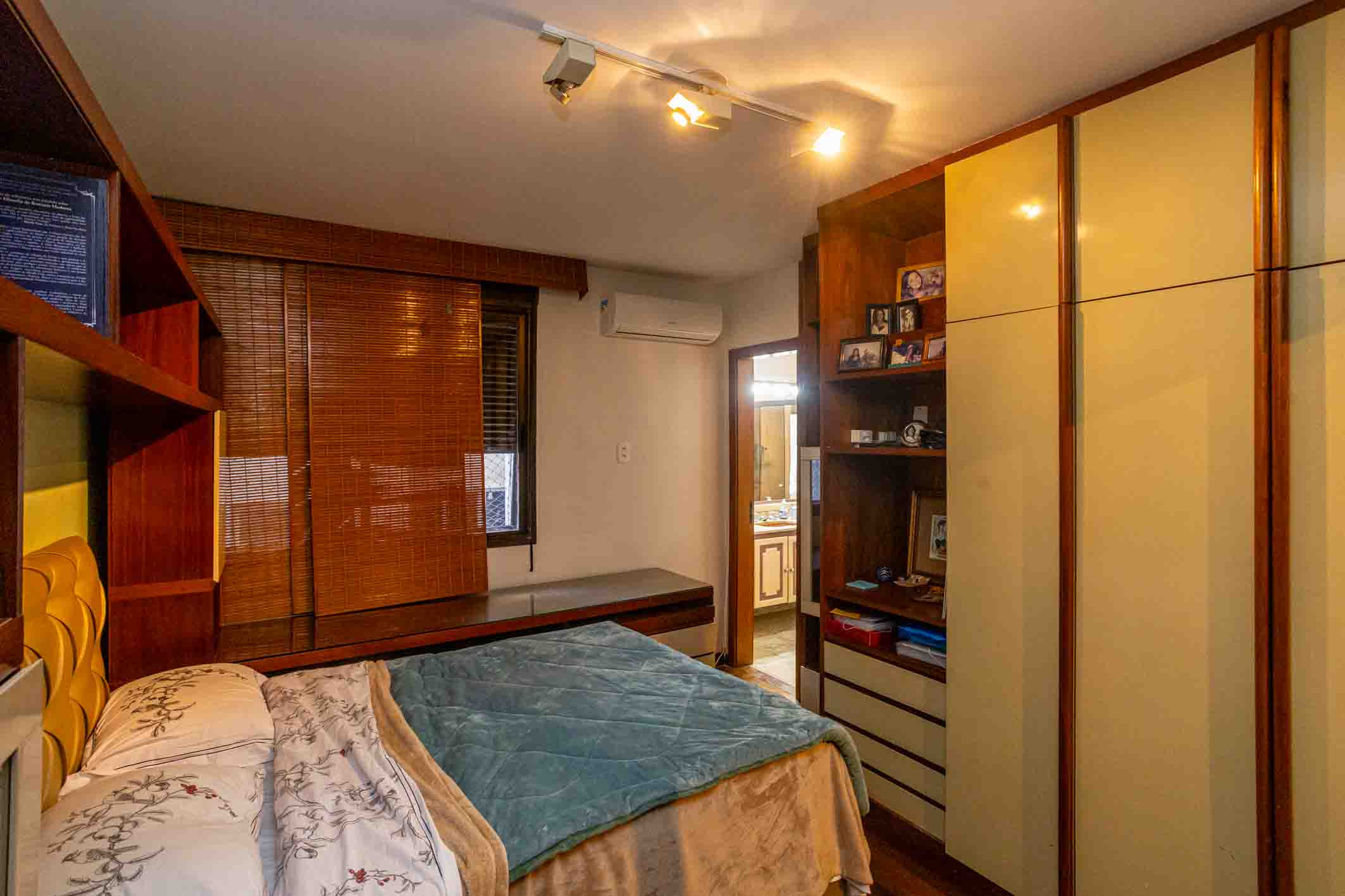  Apartment with Balcony and Four Bedrooms in the Ipanema Quadrilateral - 物件實景
