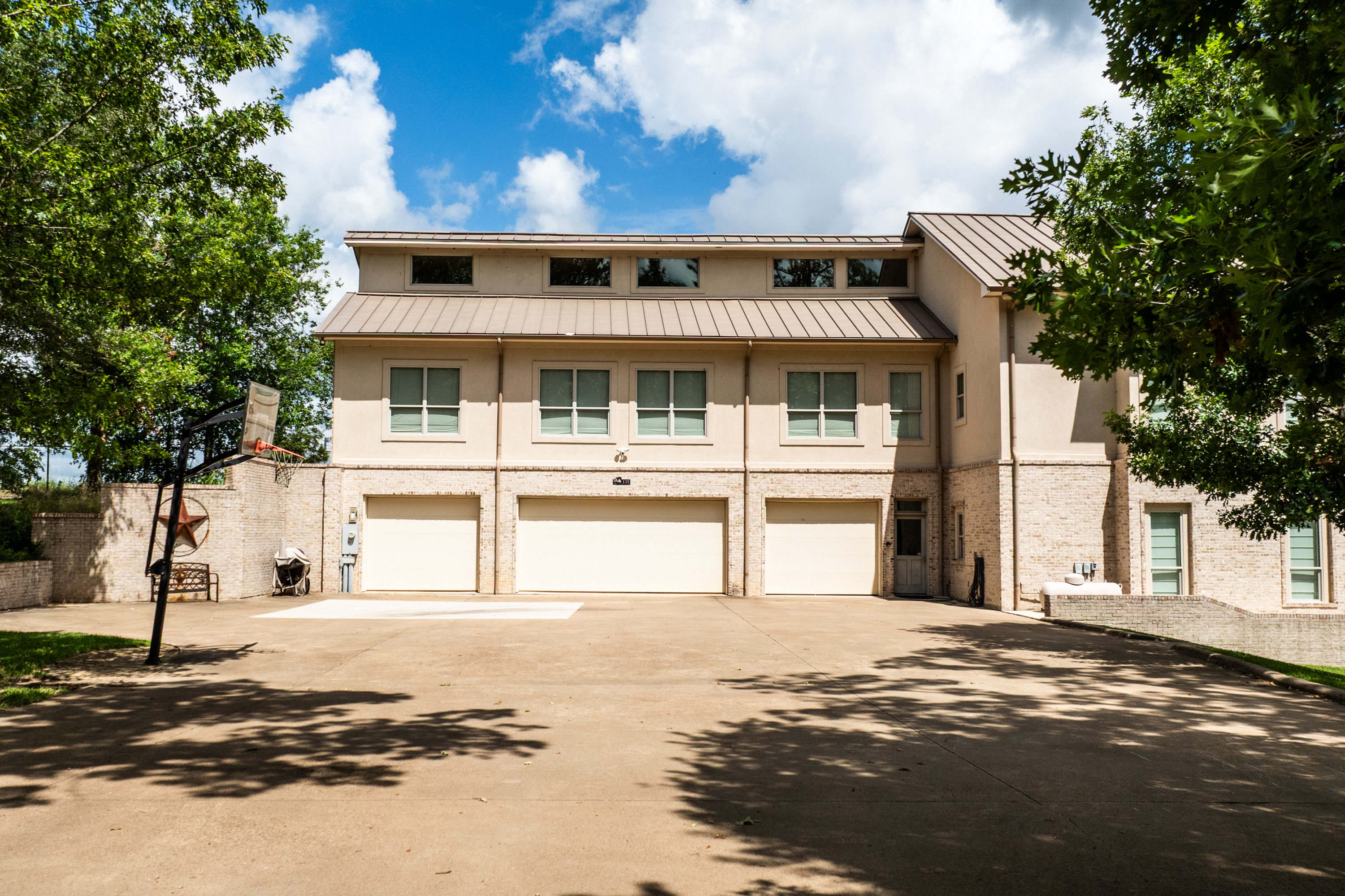  Waterfront Compound on 3.746 Acres at Cedar Creek Lake - 物件實景