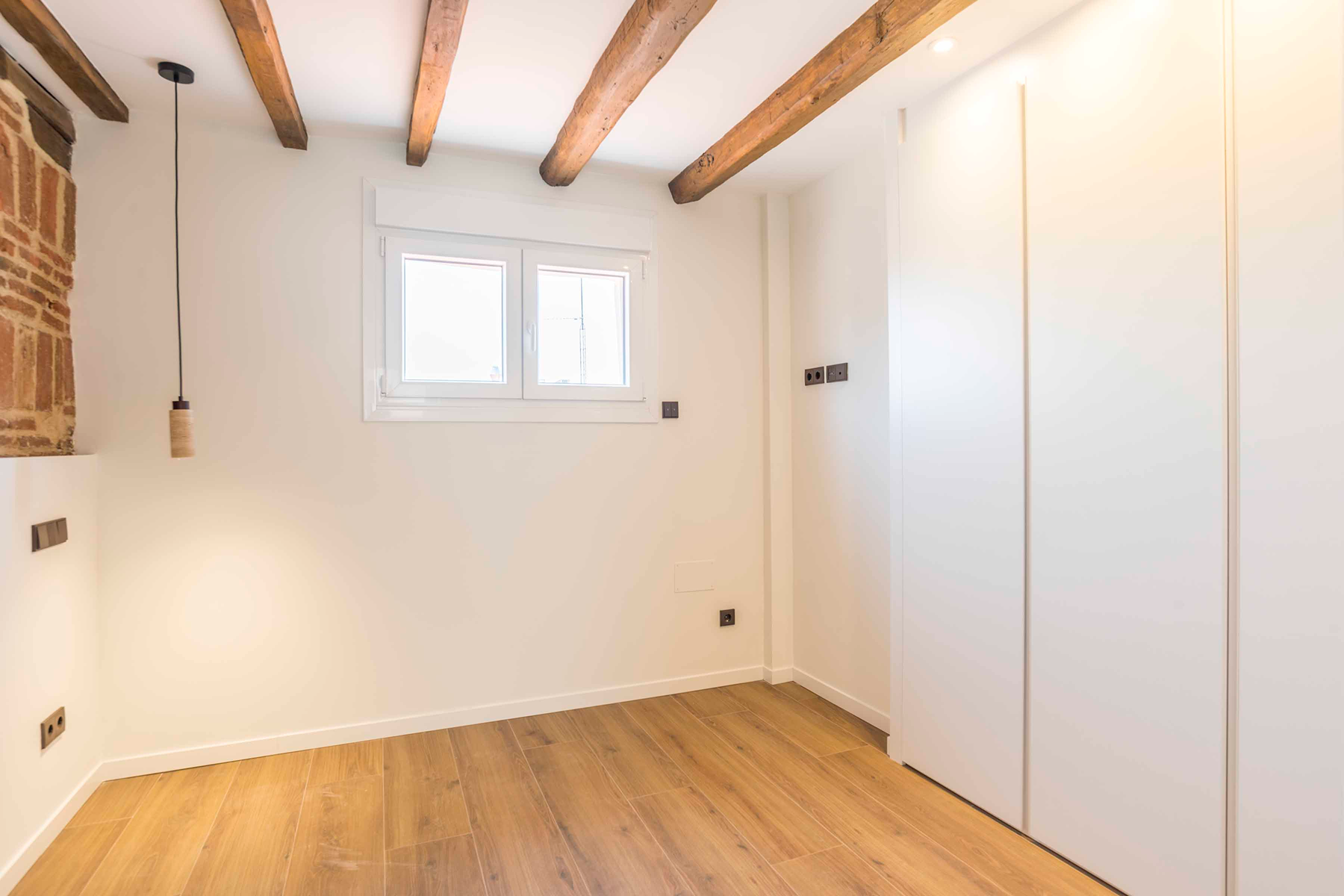  Charming renovated flat on Ruiz Street - 物件實景