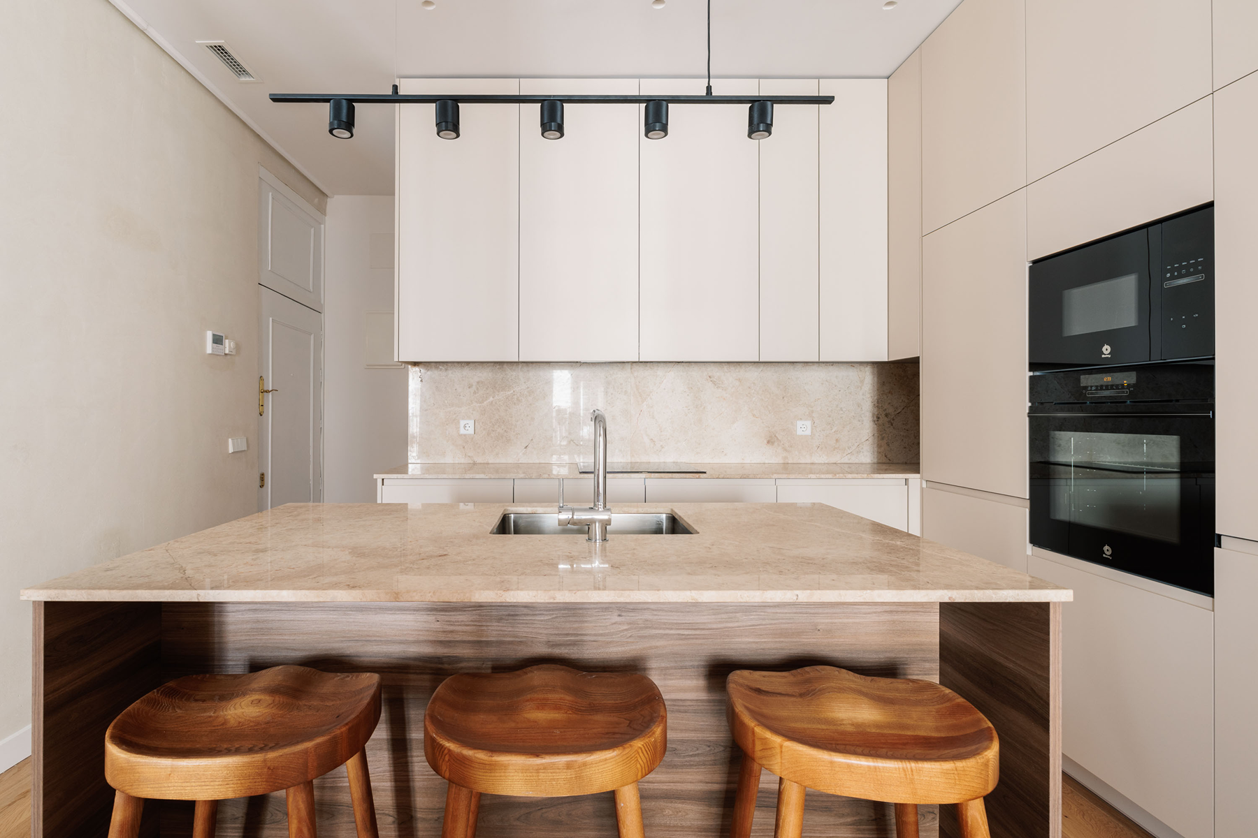  Classic-style renovated flat in Malasaña - 物件實景