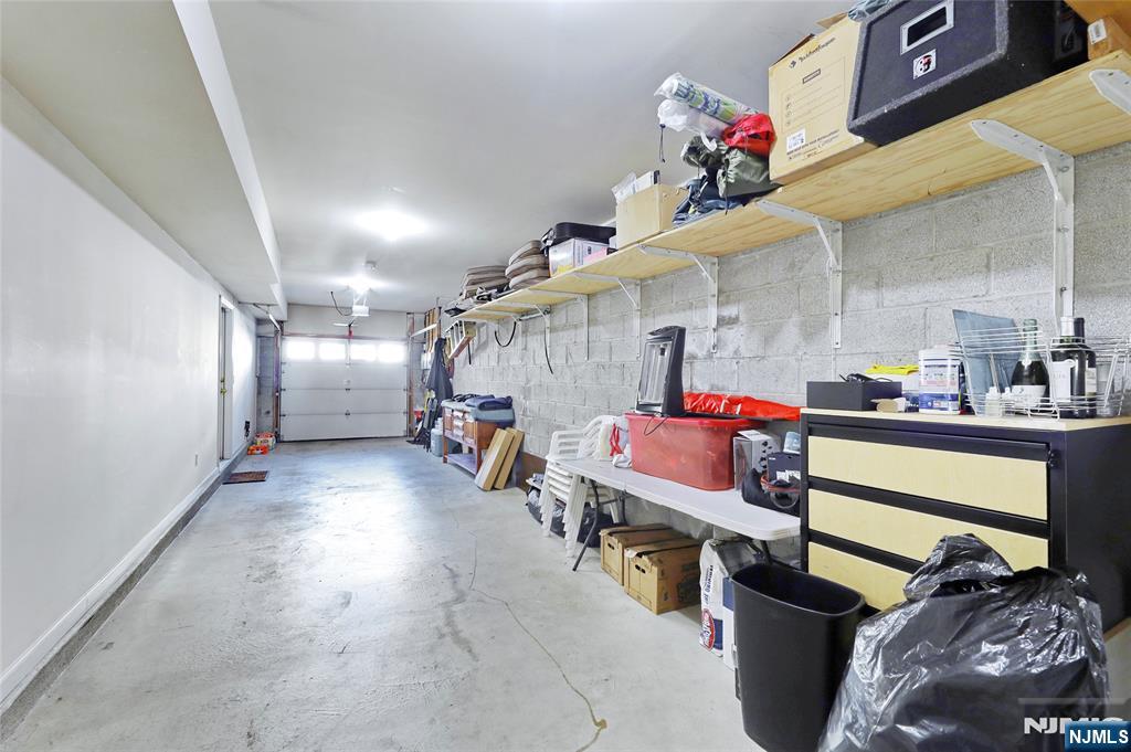 Harrison, New Jersey, 07029, United States, 5 Bedrooms Bedrooms, ,5 BathroomsBathrooms,Residential,For Sale,1985698