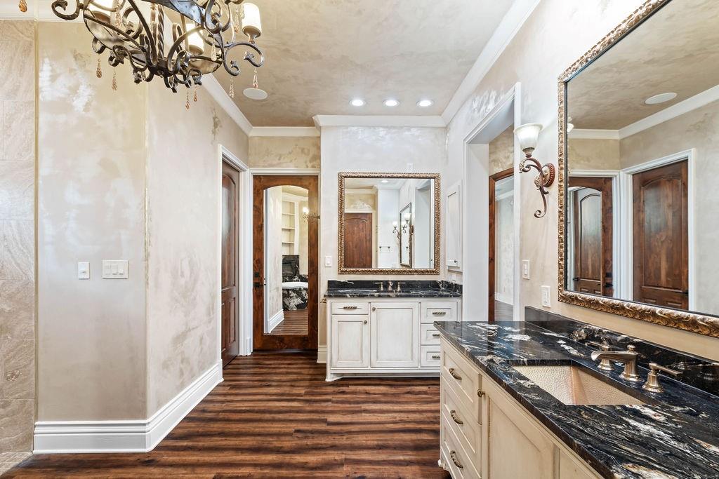 Beeville, Texas, 78102, United States, 4 Bedrooms Bedrooms, ,3 BathroomsBathrooms,Residential,For Sale,1857883