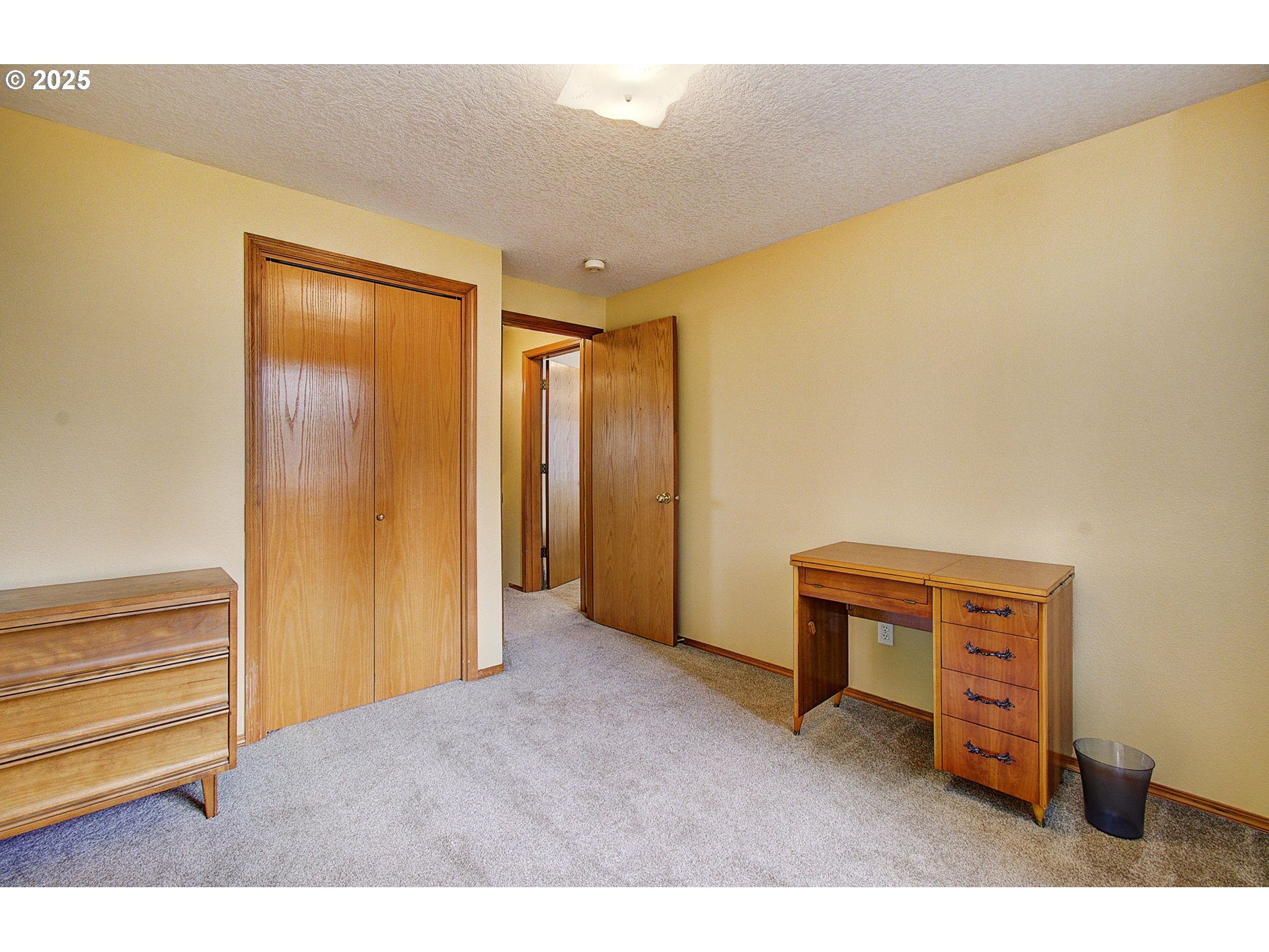 Vancouver, Washington, 98682, United States, 5 Bedrooms Bedrooms, ,2 BathroomsBathrooms,Residential,For Sale,1960413