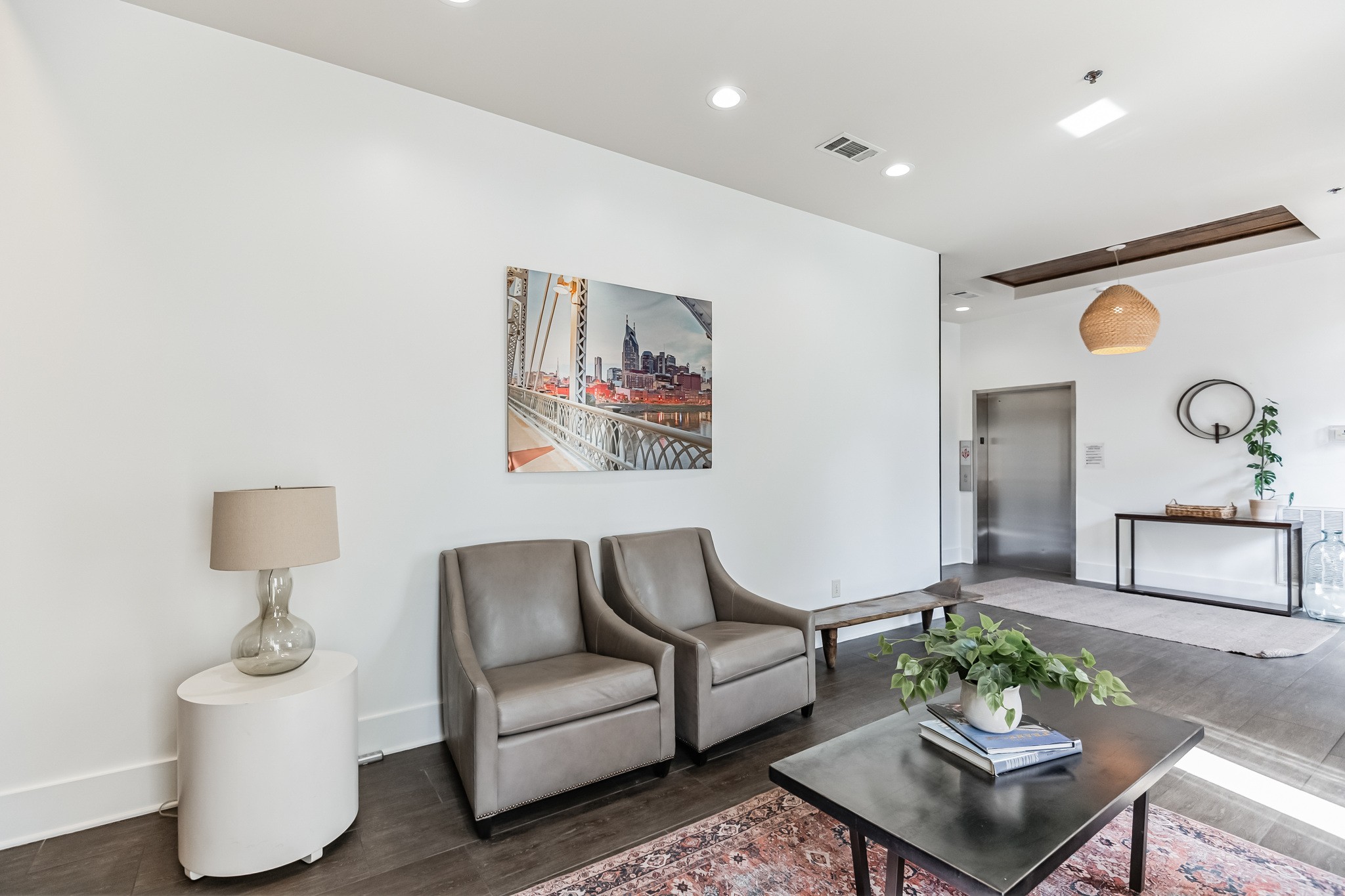  210 30th Ave N #414, Nashville, TN, 37203 - 物件實景