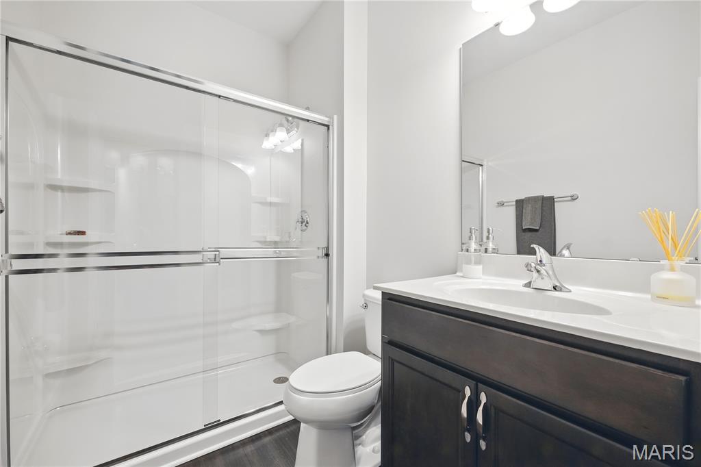 St Charles, Missouri, 63301, United States, 4 Bedrooms Bedrooms, ,3 BathroomsBathrooms,Residential,For Sale,1997020