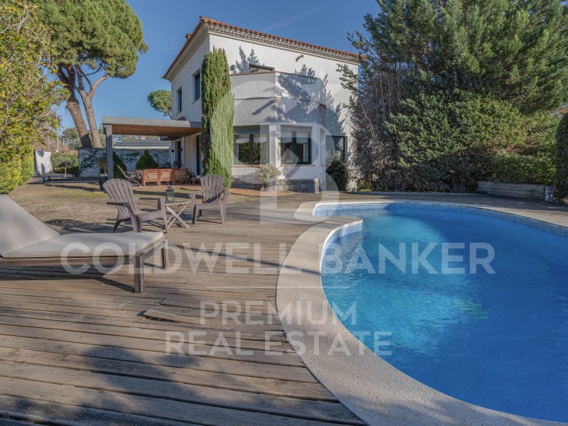 Barcelona, Cerdanyola del Vall?s, Bellaterra Barce, Cerdanyola del Vallès, Catalonia, ES, 3 Bedrooms Bedrooms, ,4 BathroomsBathrooms,Residential,For Sale,Barcelona, Cerdanyola del Vall?s, Bellaterra Barce,1612402