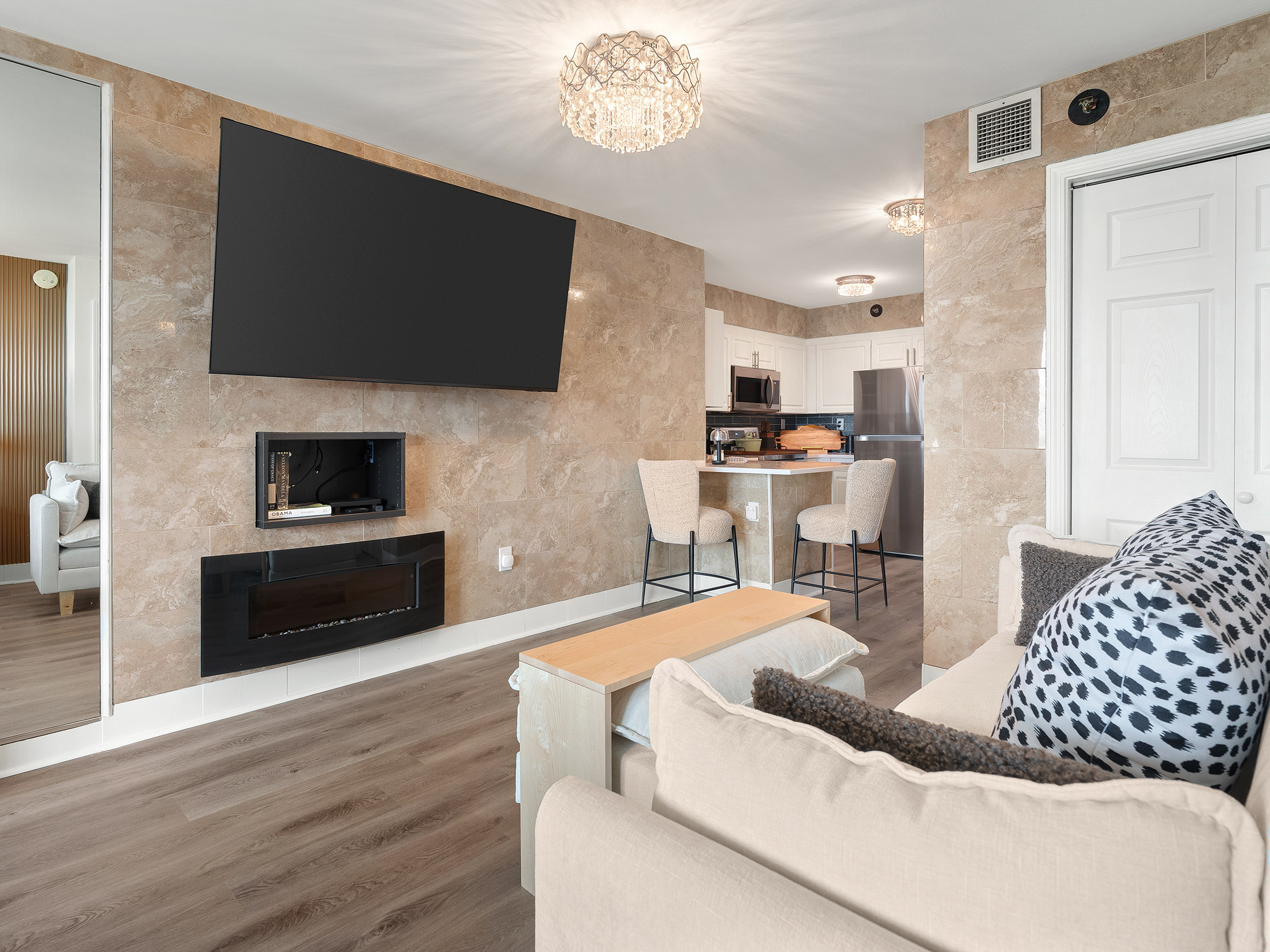  Completely Renovated Condo at The Concorde - 物件實景