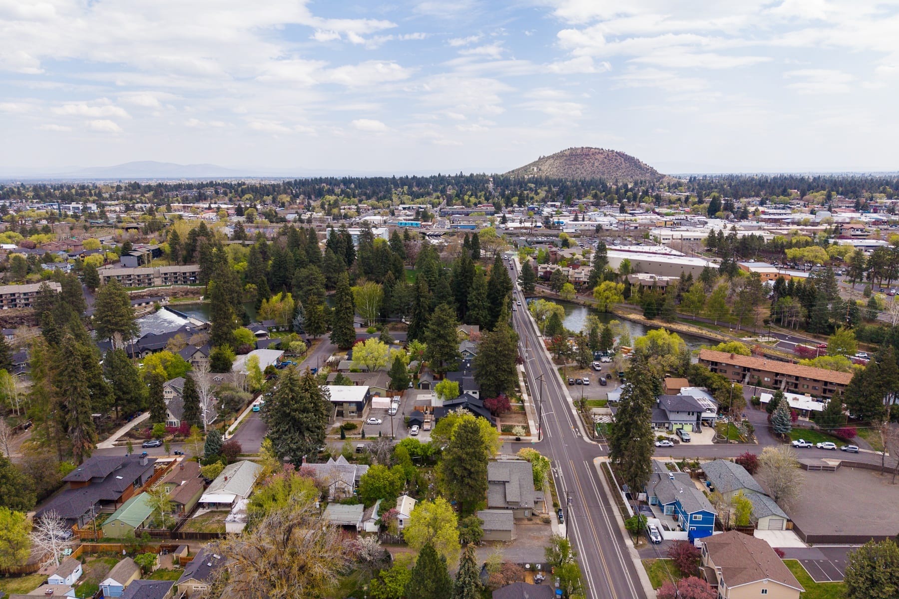  1605 NW 1st Street Bend, OR 97703 - 物件實景