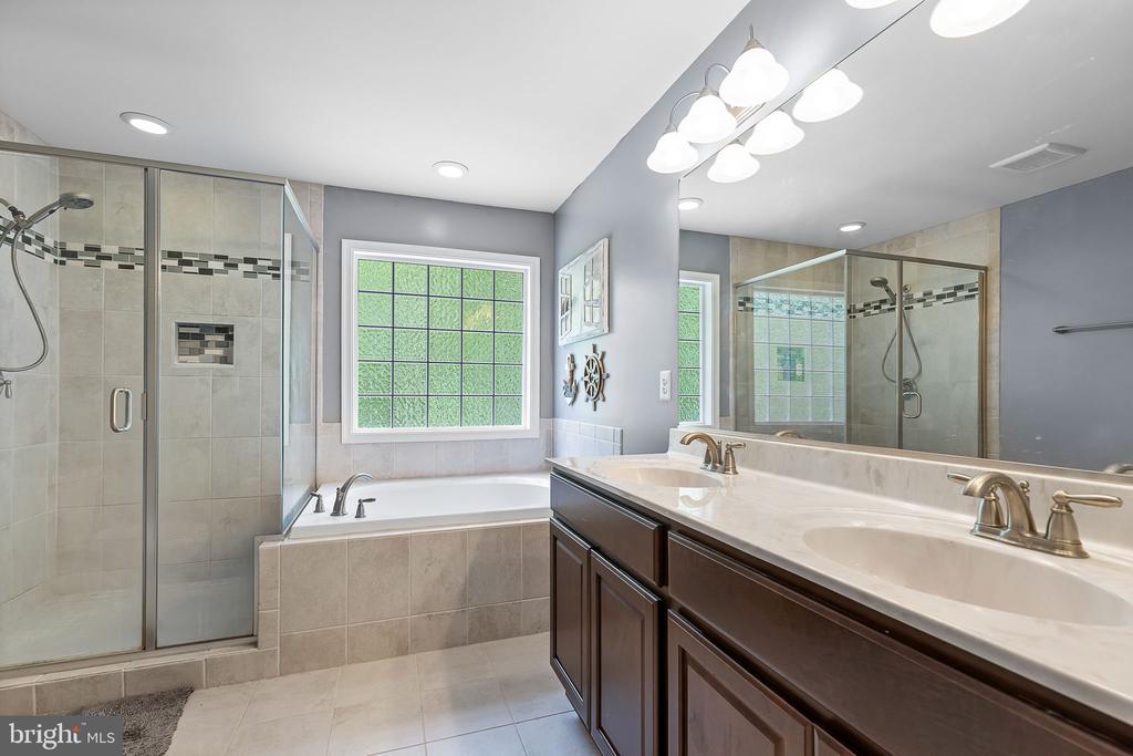 Spotsylvania, Virginia, 22553, United States, 4 Bedrooms Bedrooms, ,3 BathroomsBathrooms,Residential,For Sale,1935679