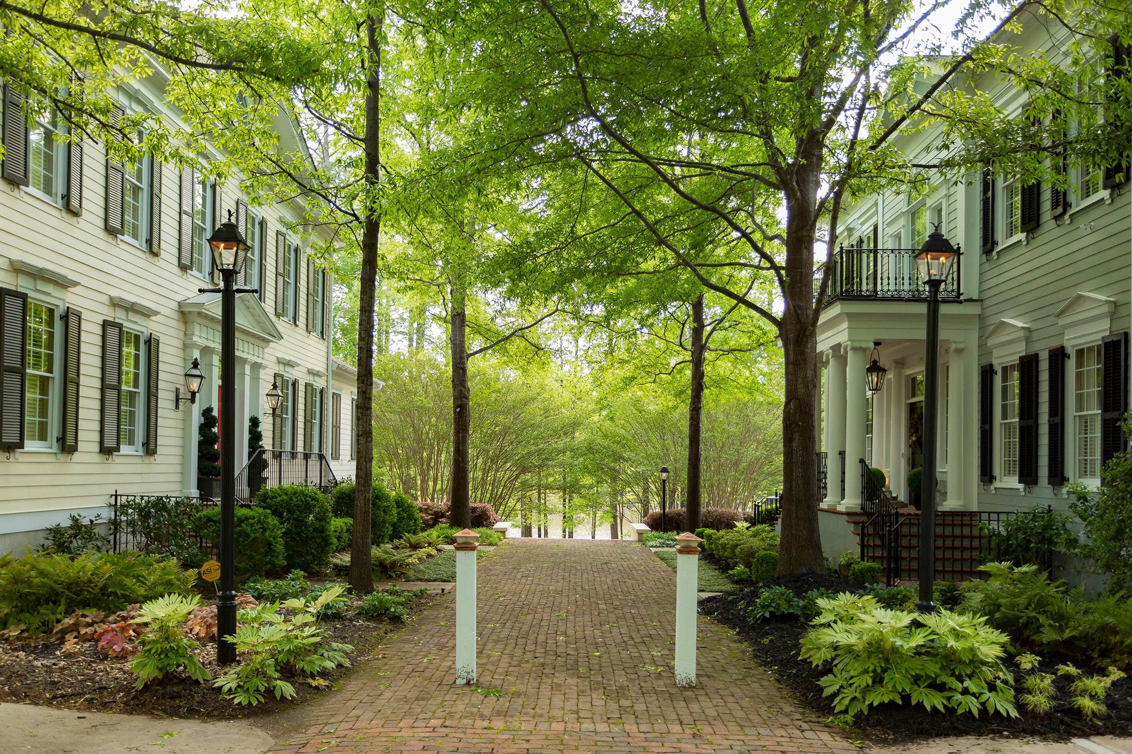  Exceptional Southern Elegance in Peachtree City