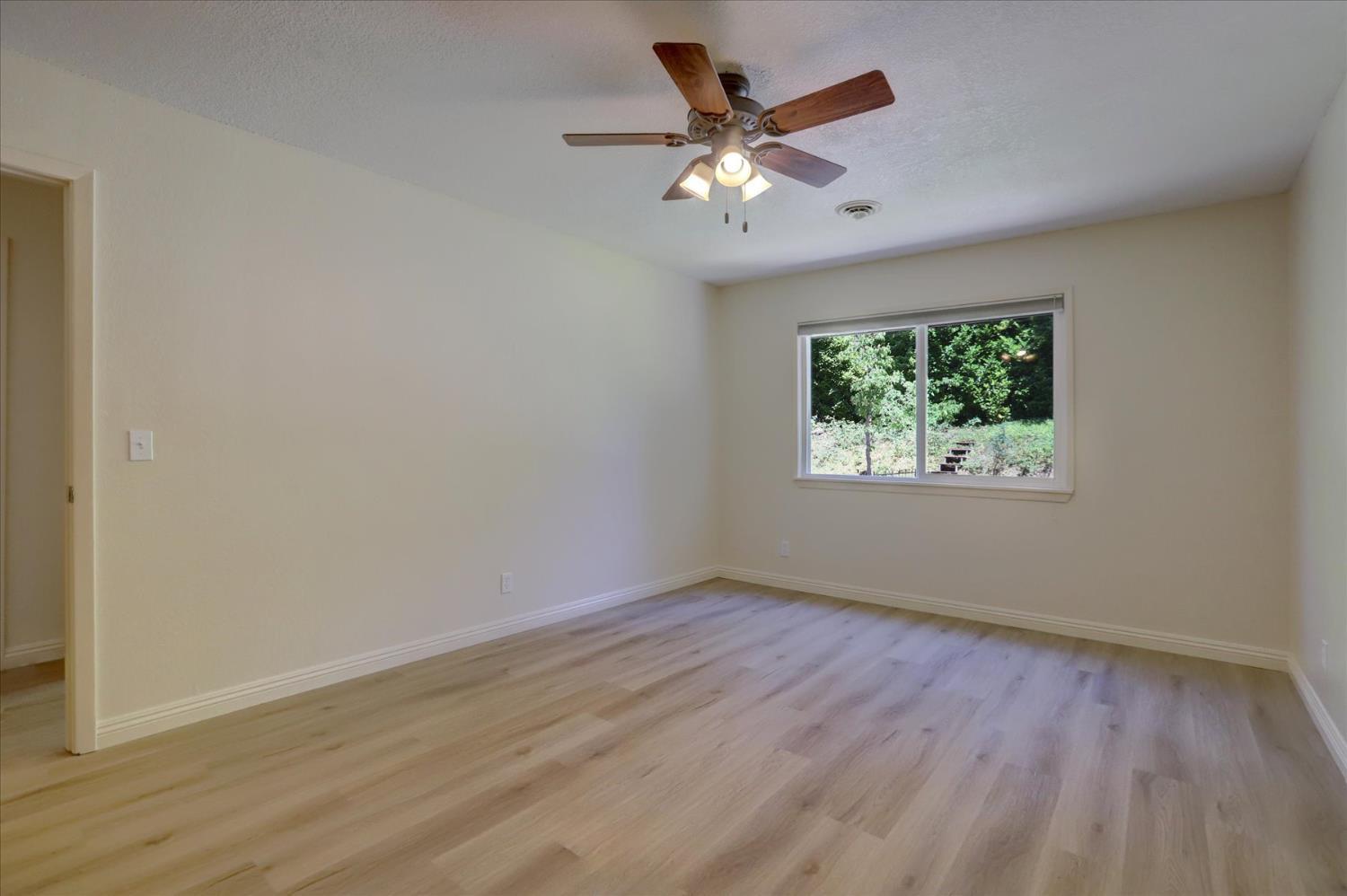 Nevada City, California, 95959, United States, 3 Bedrooms Bedrooms, ,3 BathroomsBathrooms,Residential,For Sale,1858077