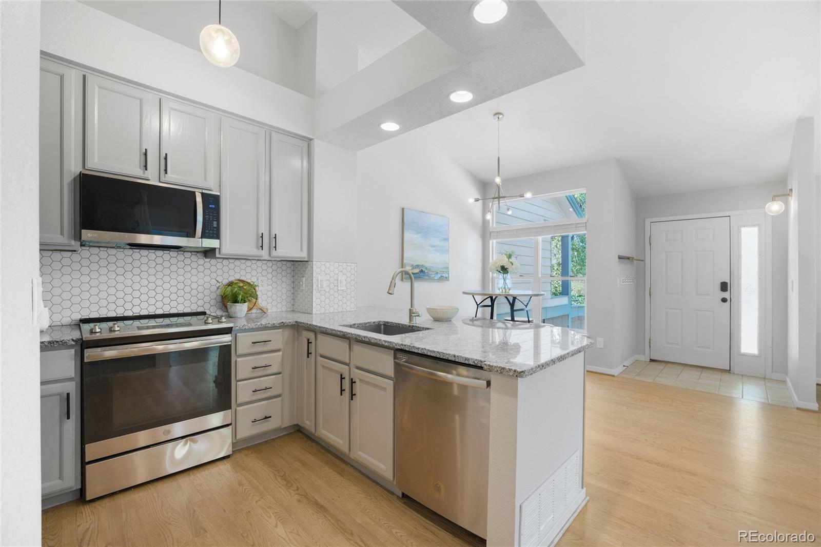 Lafayette, Colorado, 80026, United States, 3 Bedrooms Bedrooms, ,1 BathroomBathrooms,Residential,For Sale,1918262