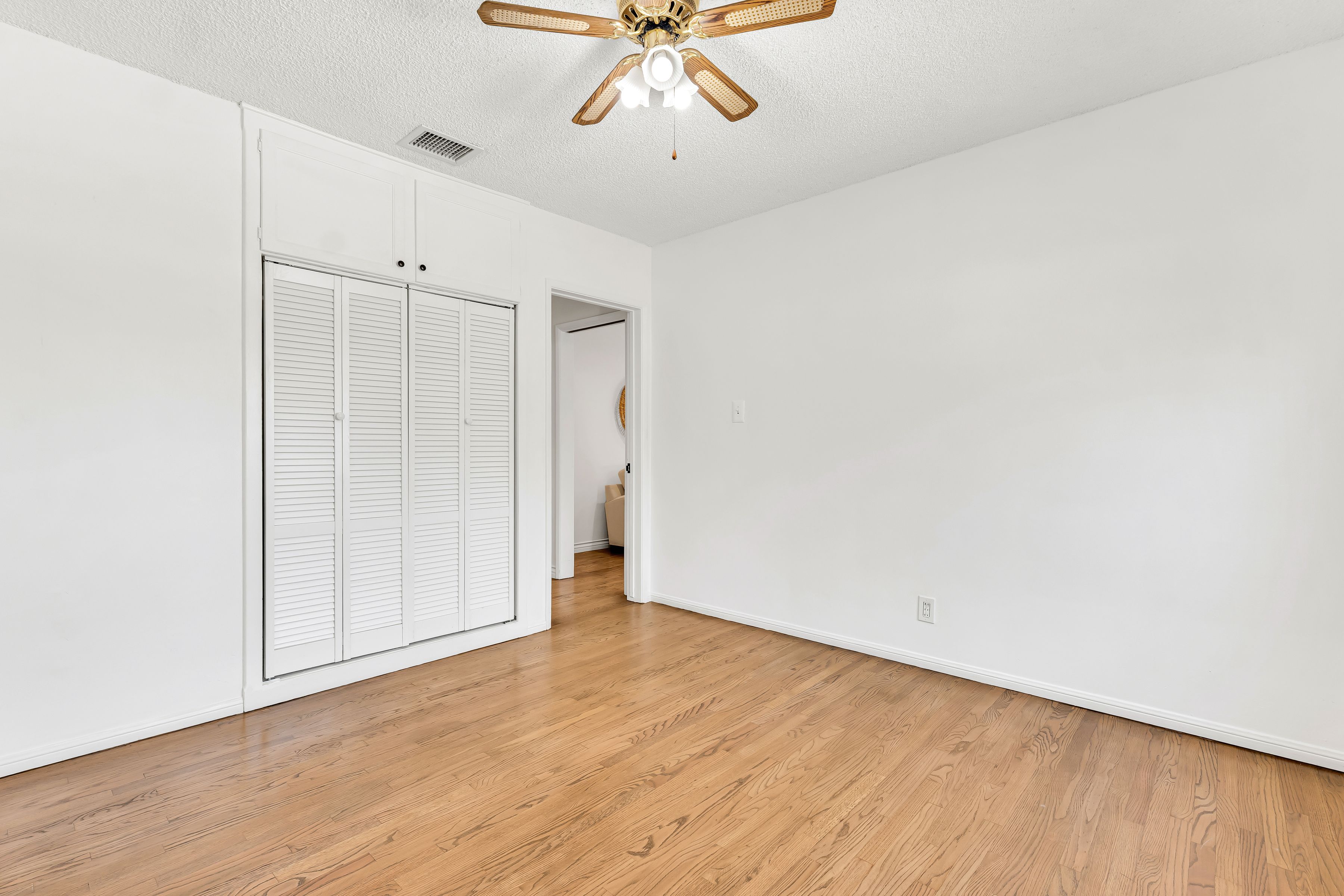  Timeless Charm in Winnetka - 物件實景