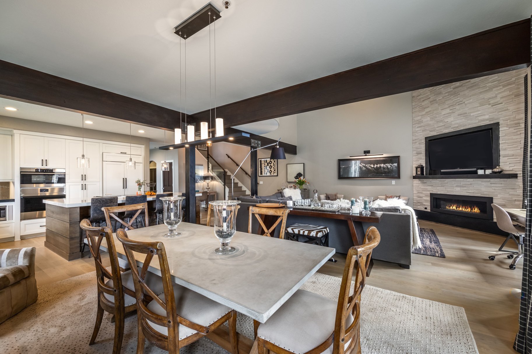  Refined Park Meadows Corner Residence with Ski Run Views & Designer Renovations - 物件實景