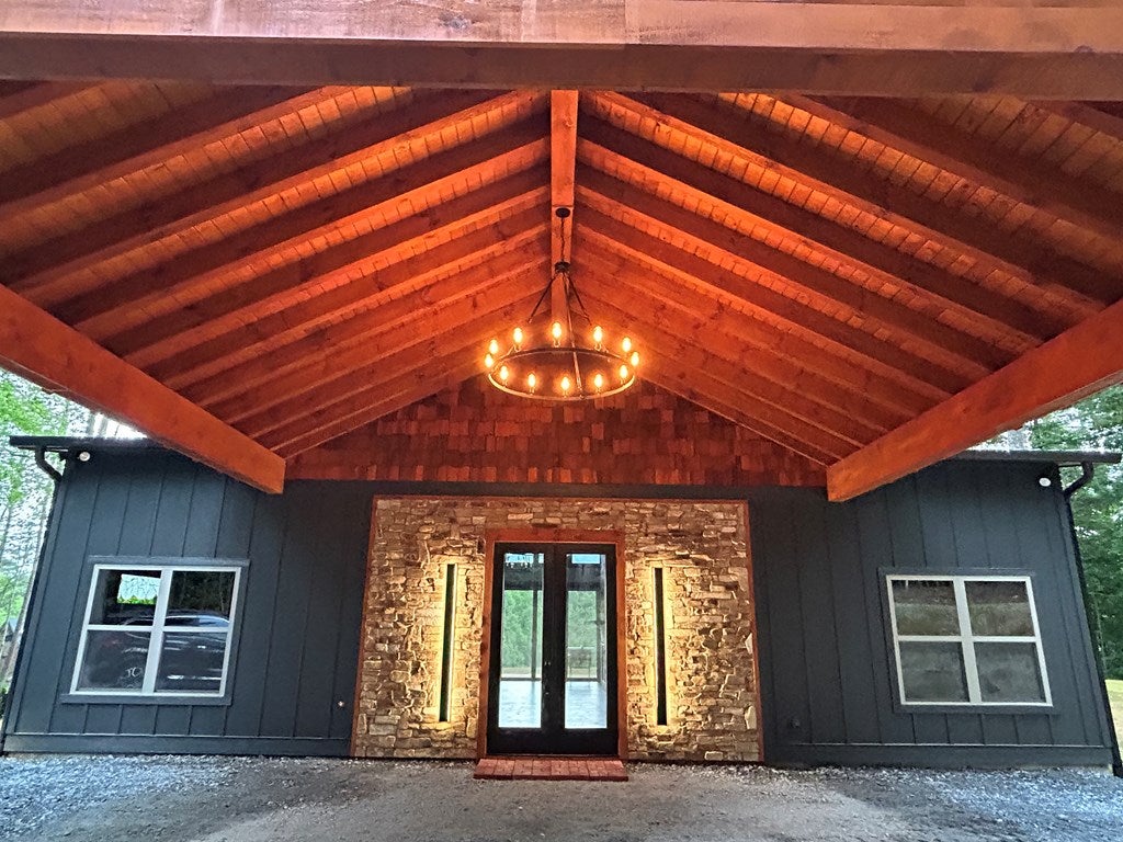 Mineral Bluff, Georgia, 30559, United States, 3 Bedrooms Bedrooms, ,3 BathroomsBathrooms,Residential,For Sale,1871294