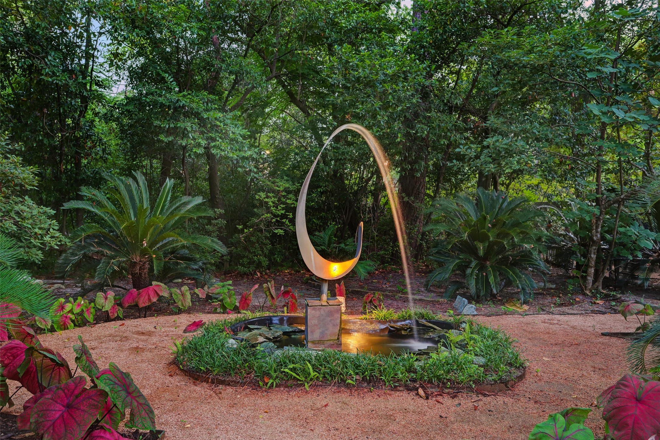  8 Tiel Way - 物件實景