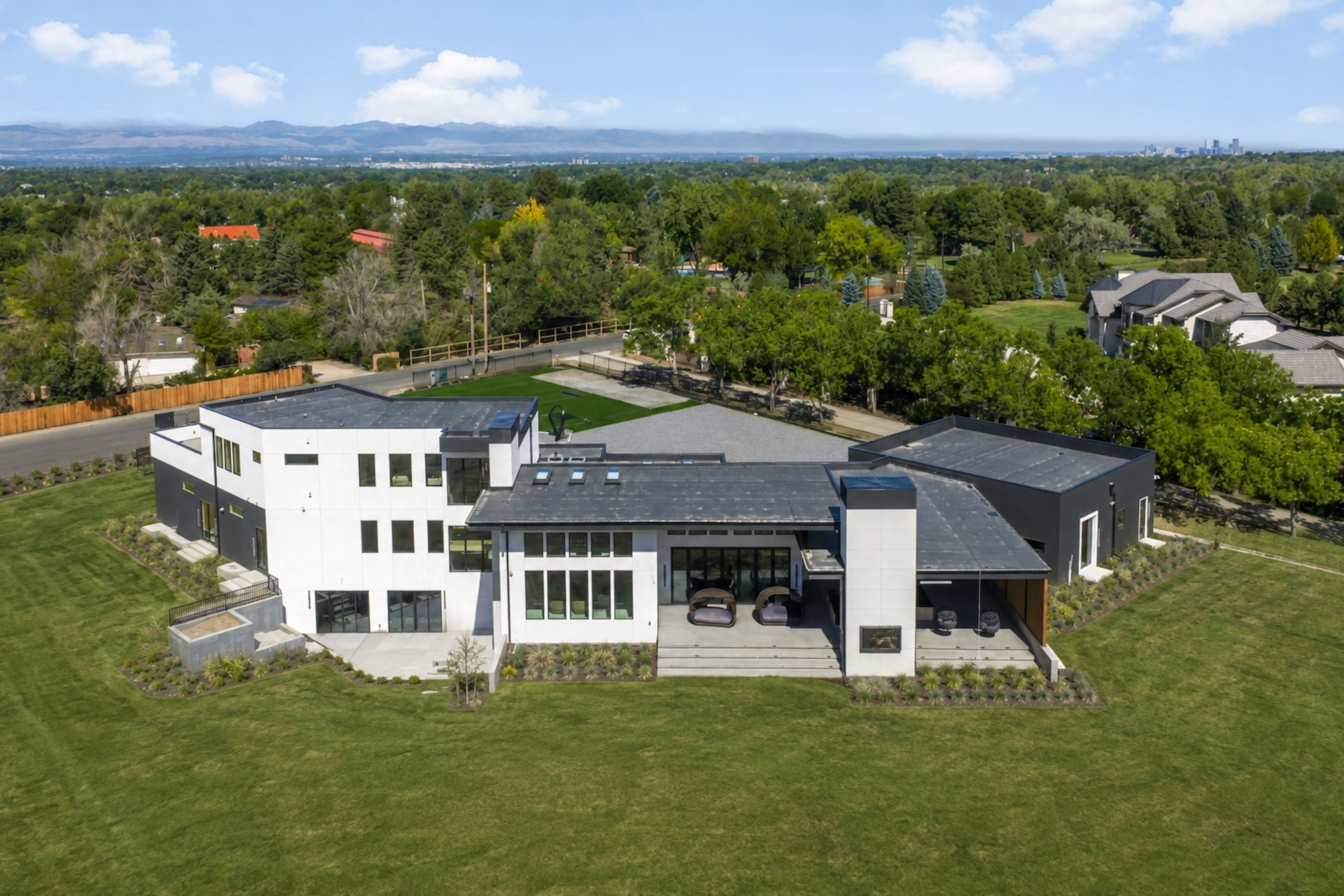  1 Carriage Brook Road, Cherry Hills Village, CO, 80121 - 物件實景