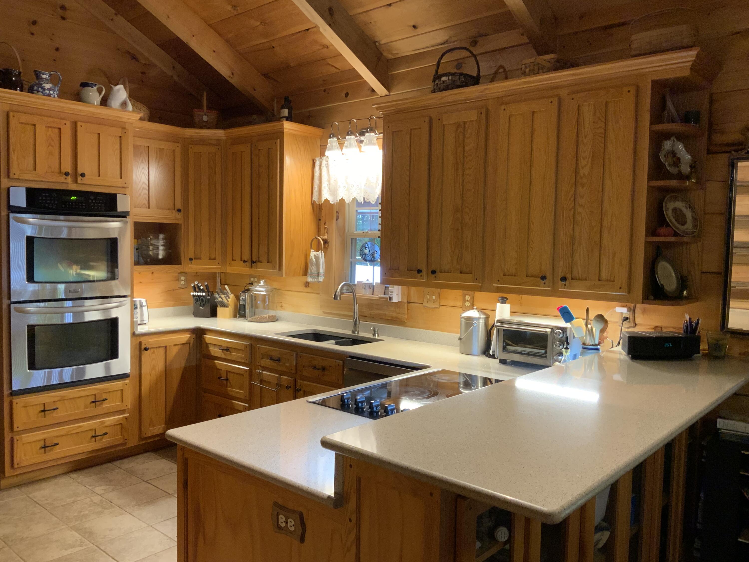 Tracy City, Tennessee, 37387, United States, 3 Bedrooms Bedrooms, ,Residential,For Sale,1979741