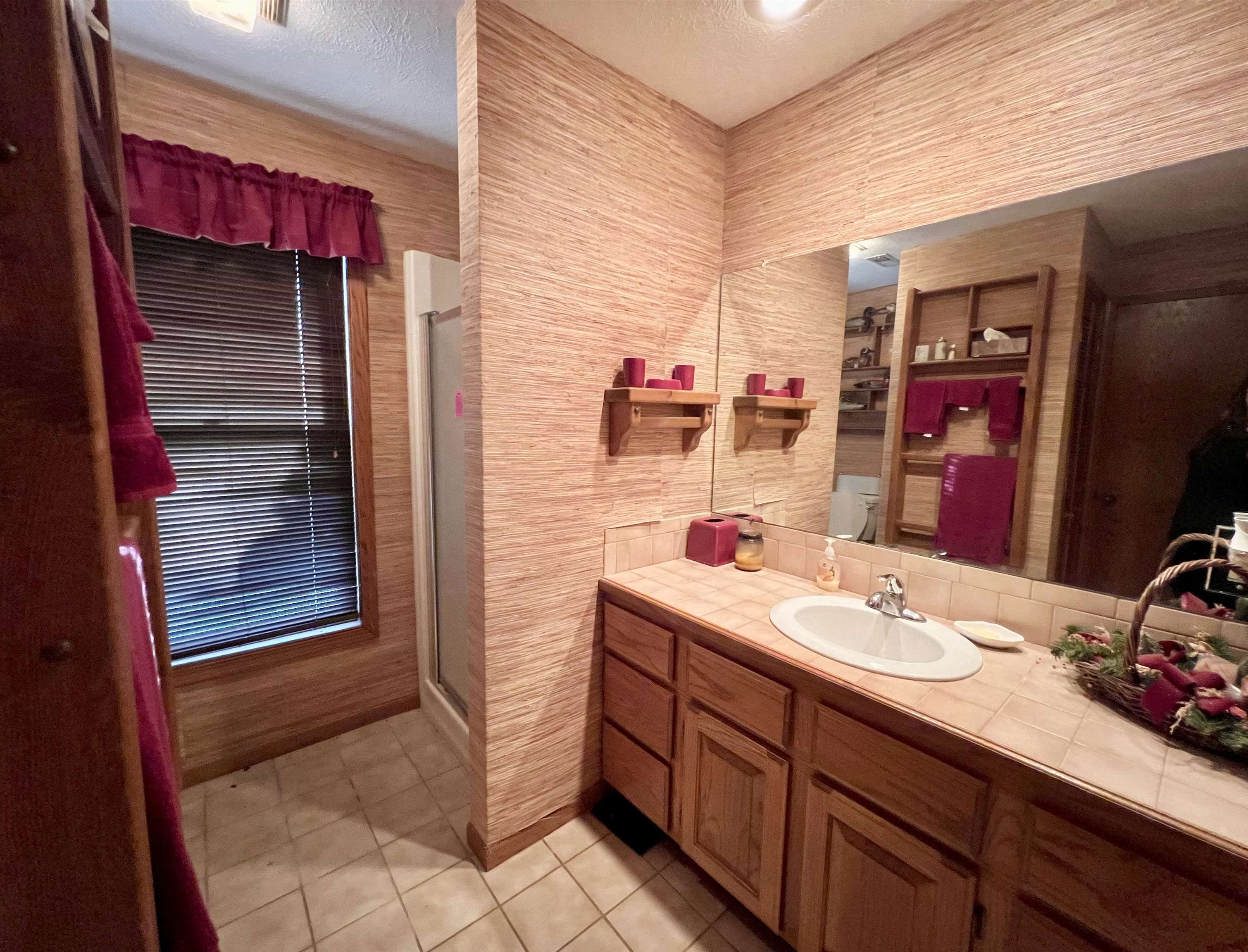 11292 NE Plumthicket Rd, Sharon, Kansas, 67138, United States, 6 Bedrooms Bedrooms, ,4 BathroomsBathrooms,Residential,For Sale,11292 NE Plumthicket Rd ,1559542