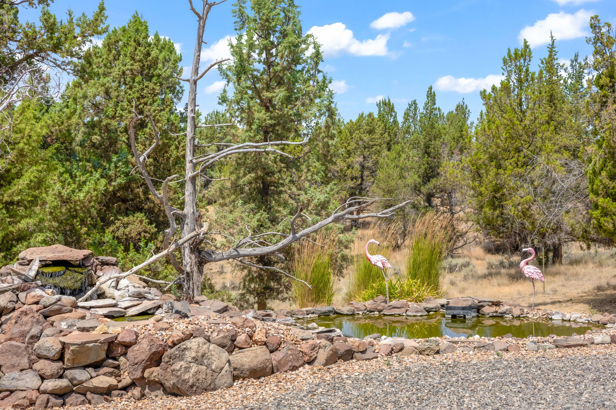 Prineville, Oregon, 97754, United States, 3 Bedrooms Bedrooms, ,4 BathroomsBathrooms,Residential,For Sale,1942116