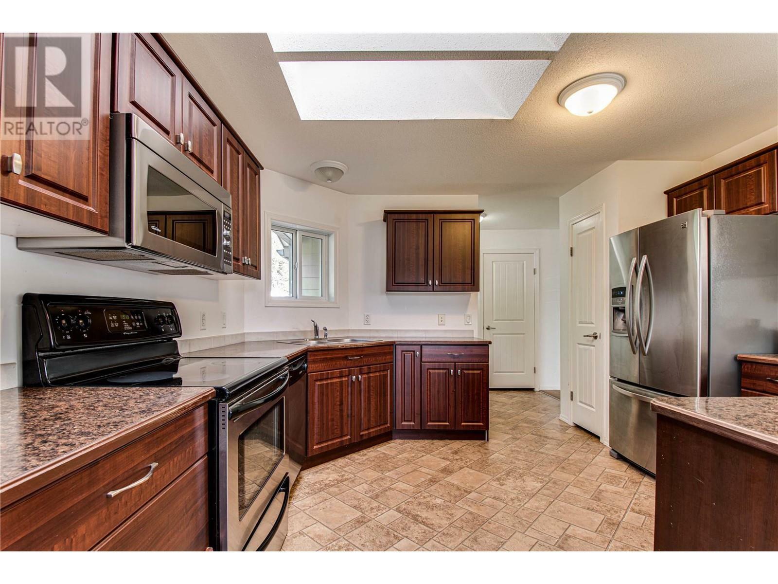 GRINDROD, British Columbia, V0E 1Y0, CA, 4 Bedrooms Bedrooms, ,2 BathroomsBathrooms,Residential,For Sale,1839130