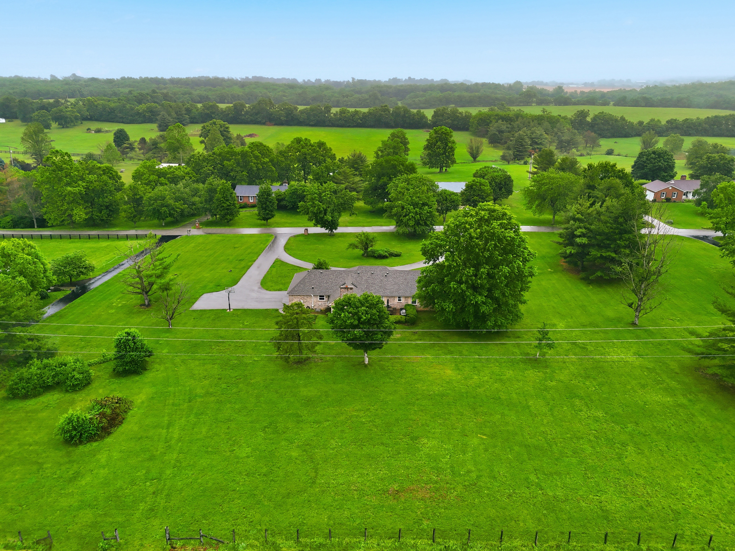  129 Lake Country Road - 物件實景