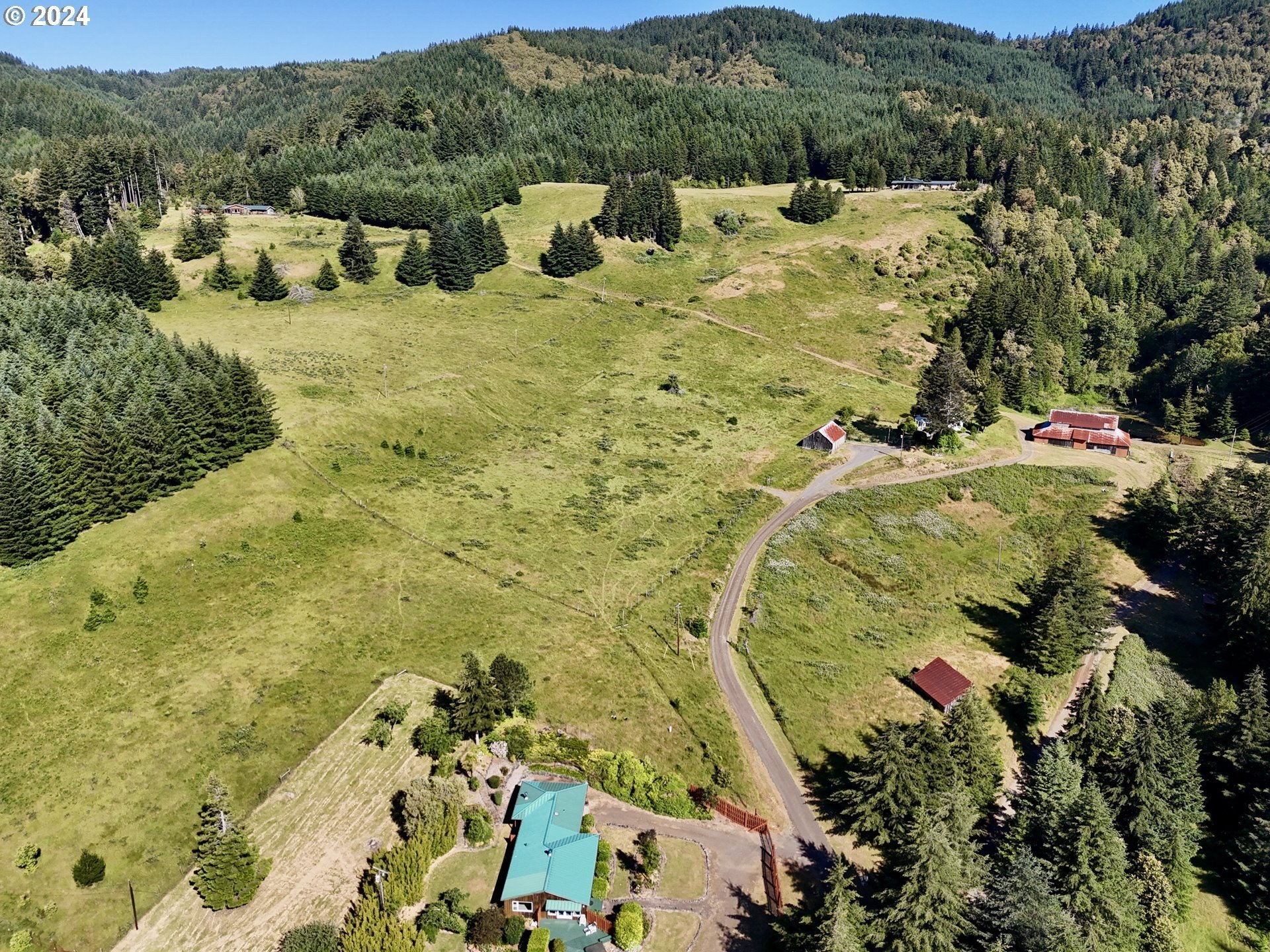32940 Miller Ranch RD, Gold Beach, Oregon, 97444, United States, 11 Bedrooms Bedrooms, ,10 BathroomsBathrooms,Residential,For Sale,32940 Miller Ranch RD,1460657