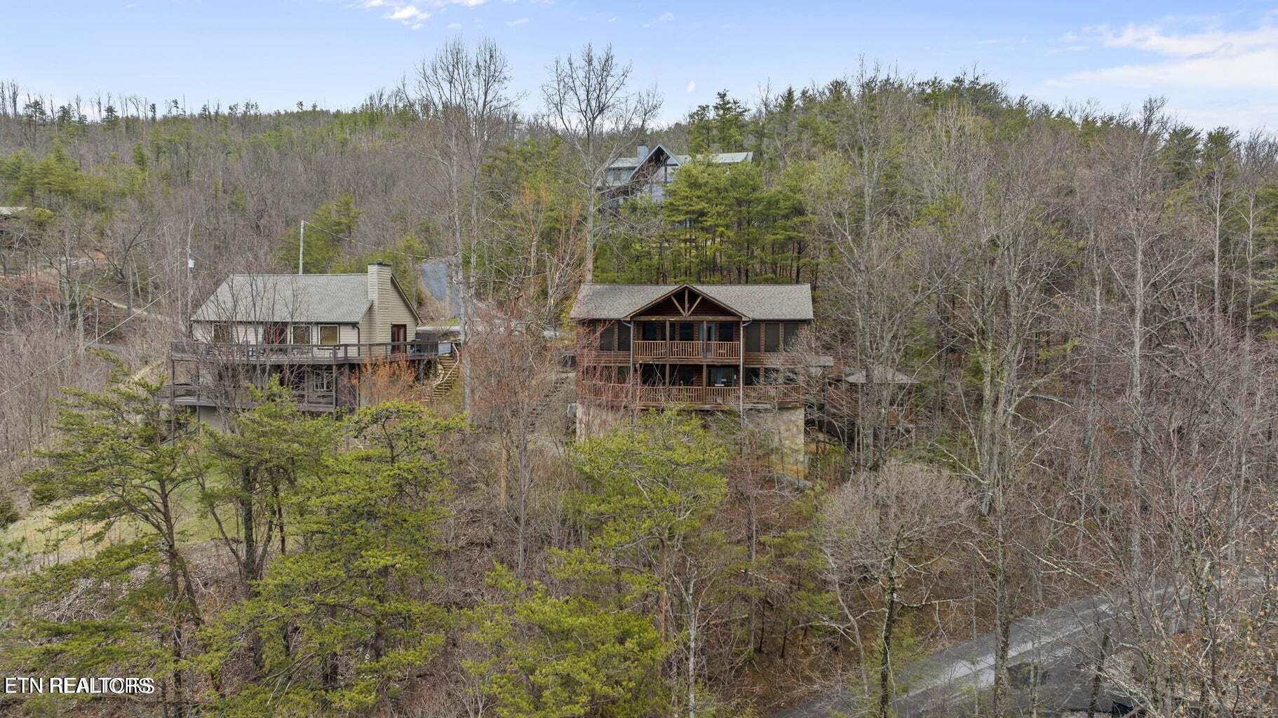 922 Scenic Tr, Gatlinburg, Tennessee, 37738, United States, 3 Bedrooms Bedrooms, ,3 BathroomsBathrooms,Residential,For Sale,922 Scenic Tr,1483117
