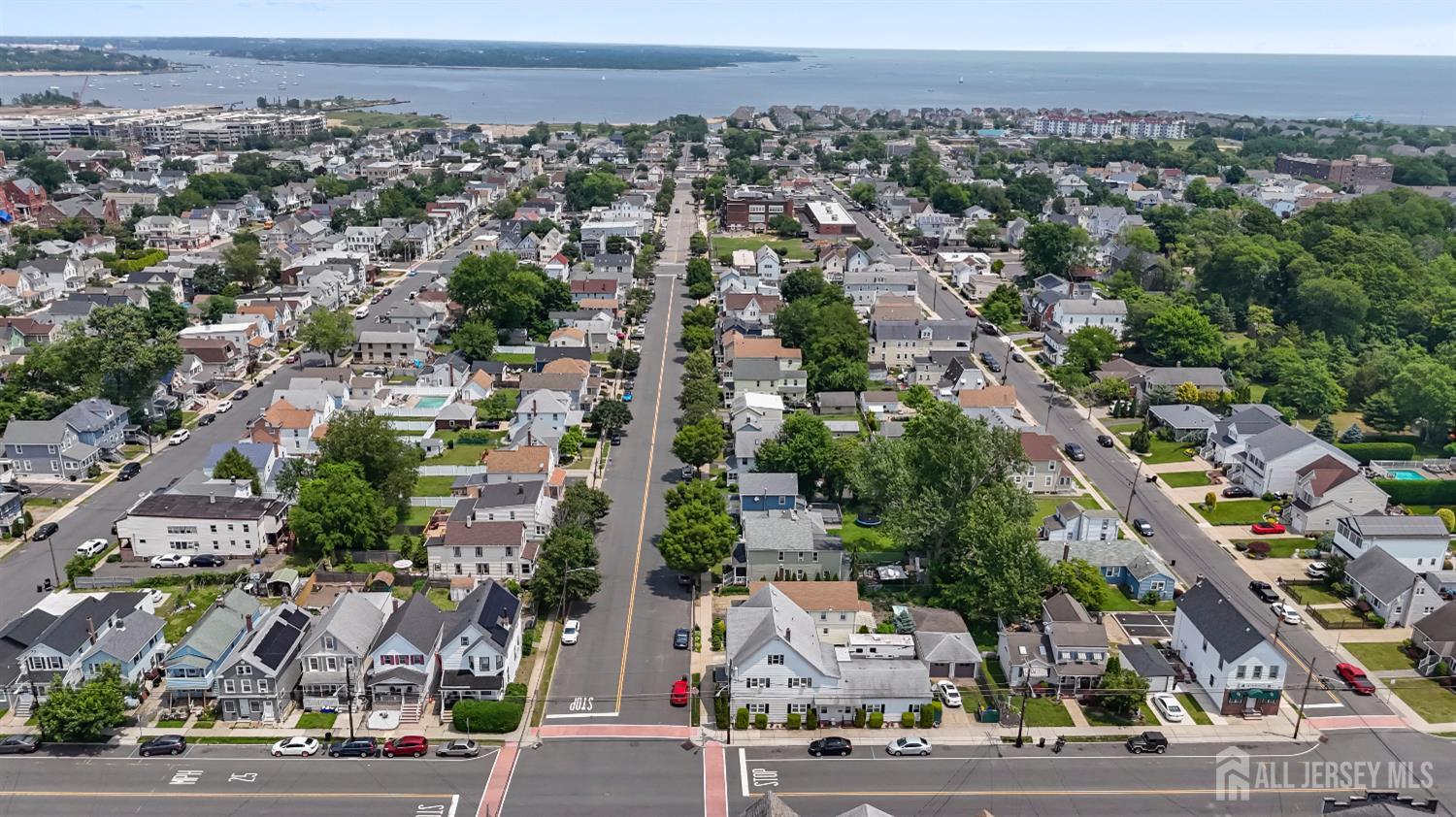 South Amboy, New Jersey, 08879, United States, 4 Bedrooms Bedrooms, ,3 BathroomsBathrooms,Residential,For Sale,1829503