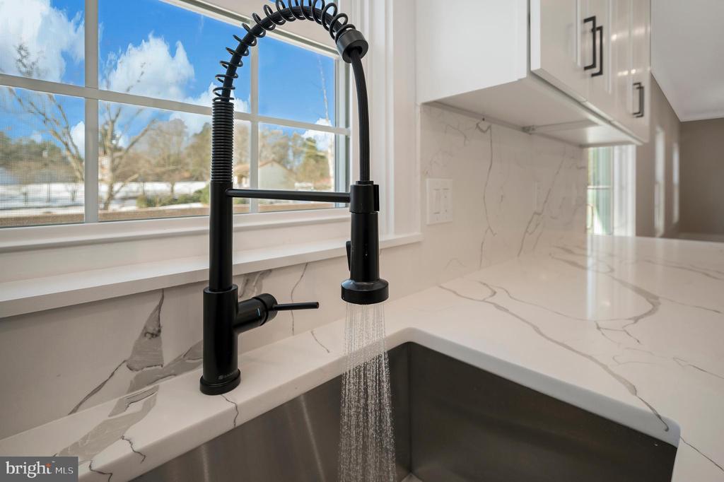 Stafford, Virginia, 22556, United States, 5 Bedrooms Bedrooms, ,4 BathroomsBathrooms,Residential,For Sale,2005720