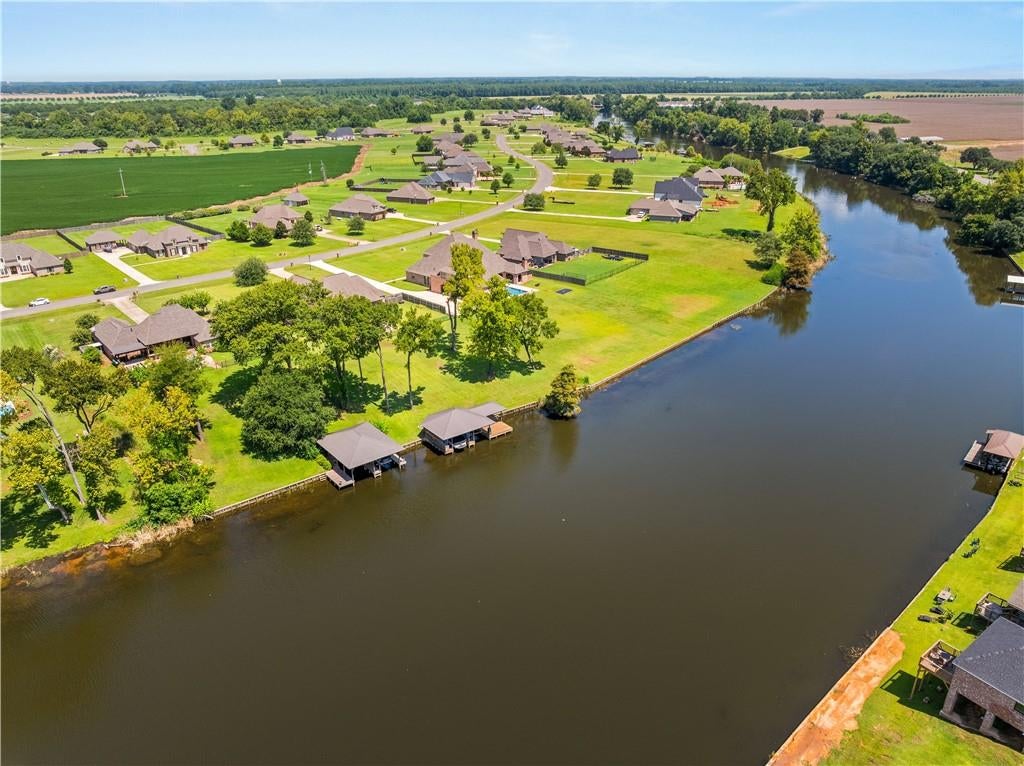 Natchitoches, Louisiana, 71457, United States, 4 Bedrooms Bedrooms, ,3 BathroomsBathrooms,Residential,For Sale,1974090