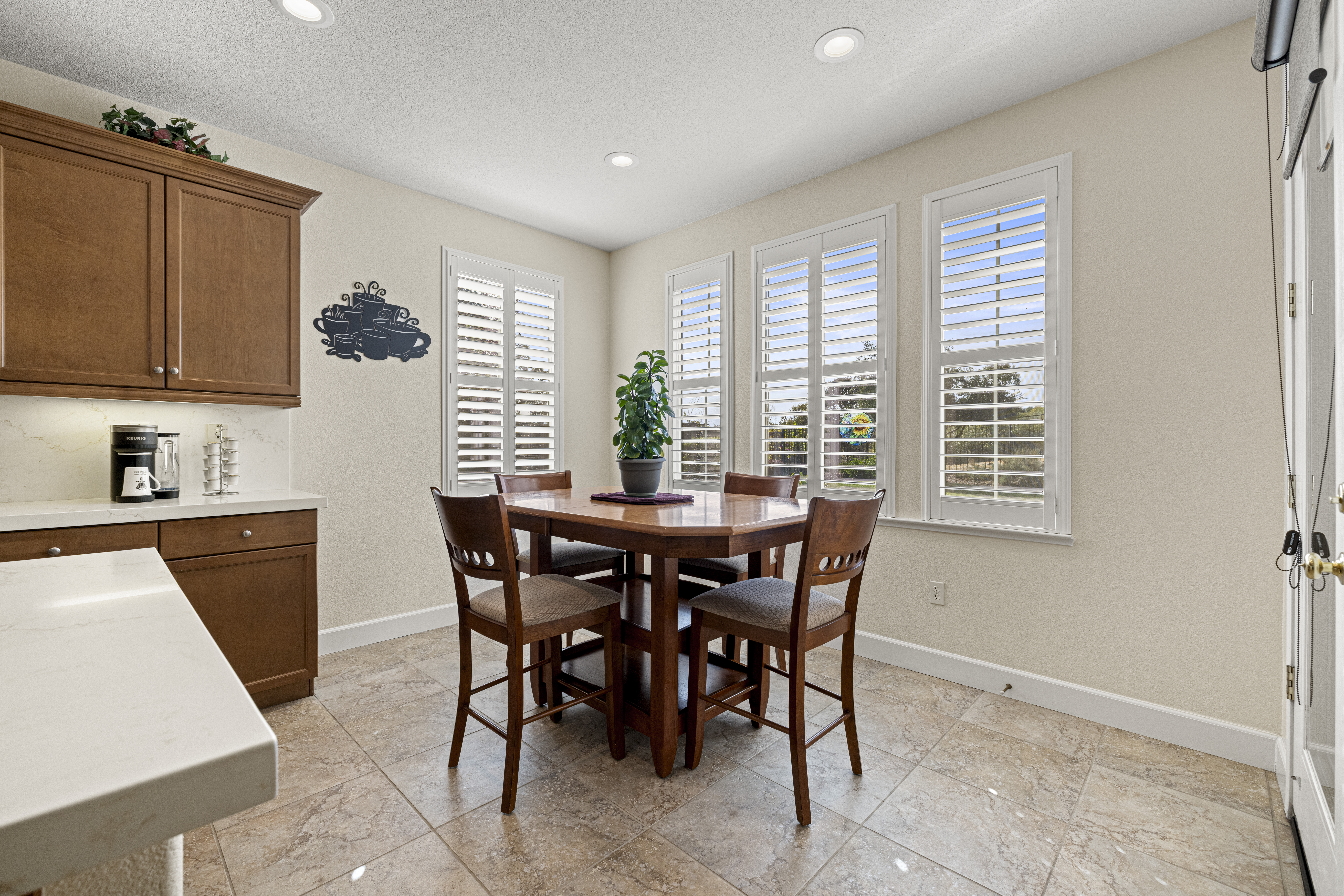  9010 Hearst Place, El Dorado Hills, CA 95762 - 物件實景