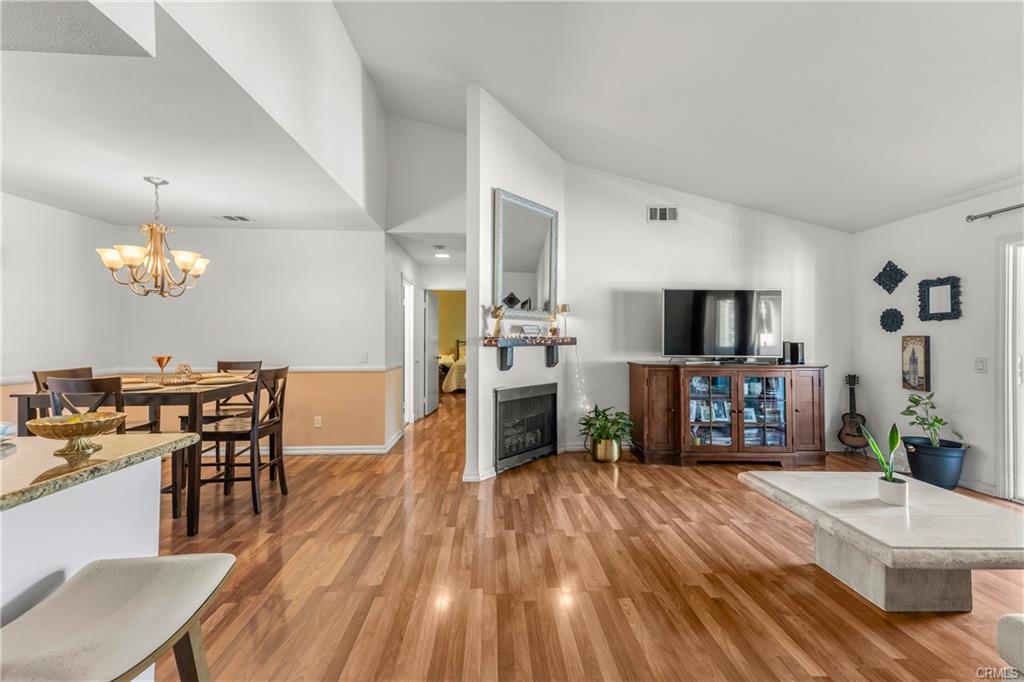 Yorba Linda, California, 92887, United States, 2 Bedrooms Bedrooms, ,2 BathroomsBathrooms,Residential,For Sale,1873205