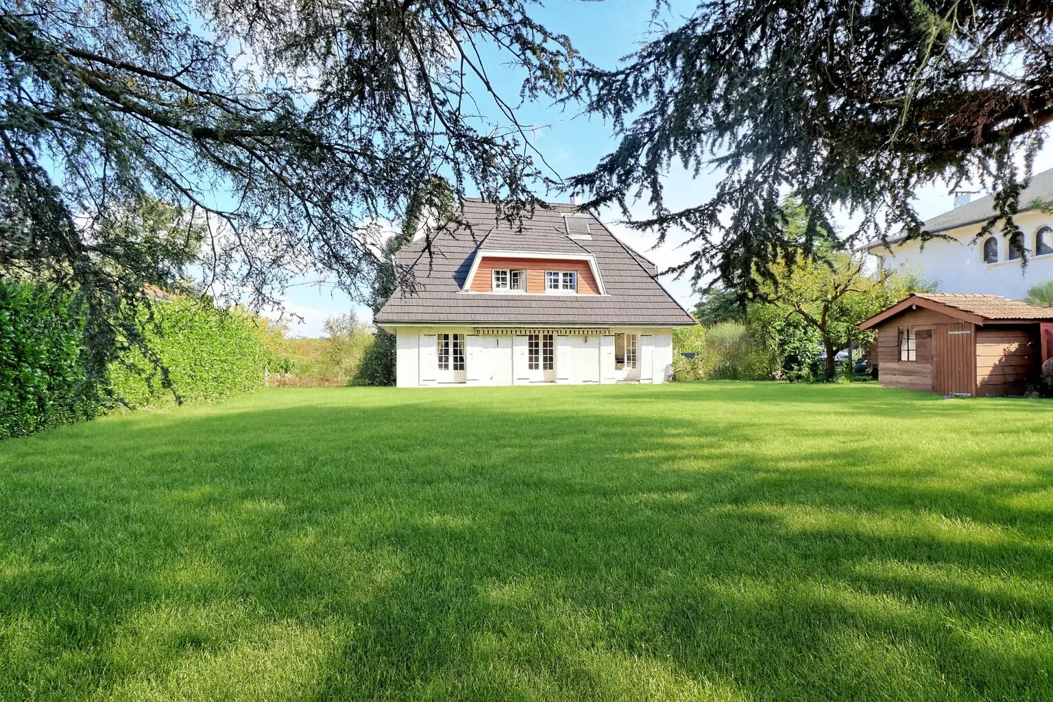 Francheville, Auvergne-Rhône-Alpes, 69340, FR, 4 Bedrooms Bedrooms, ,1 BathroomBathrooms,Residential,For Sale,1955065