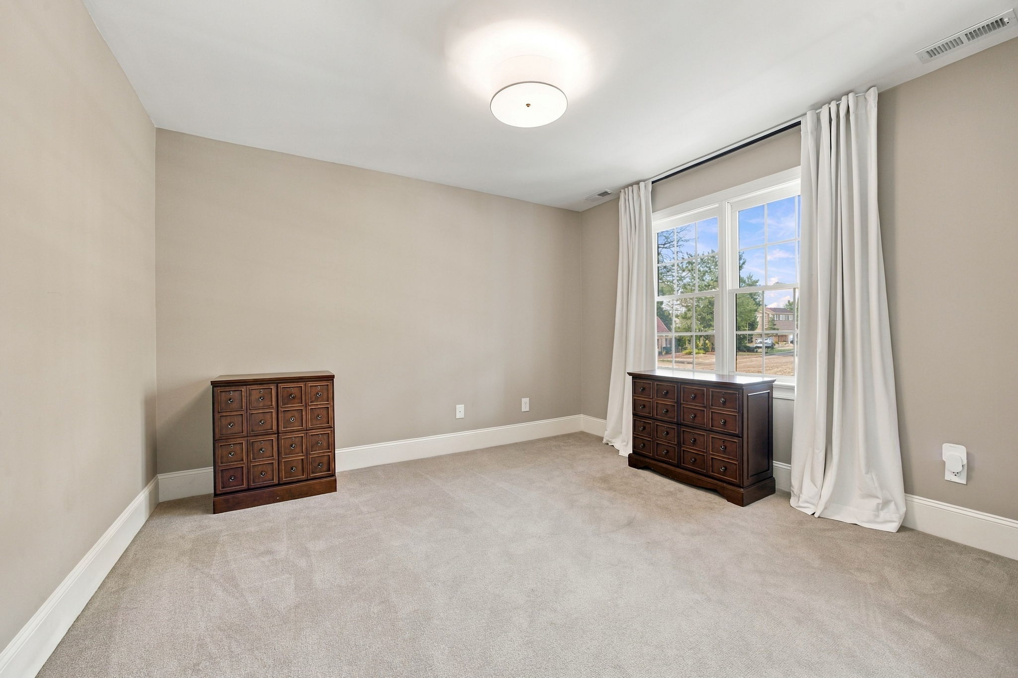  2400 Forestbluff Drive, Fuquay-Varina, NC 27526 - 物件實景