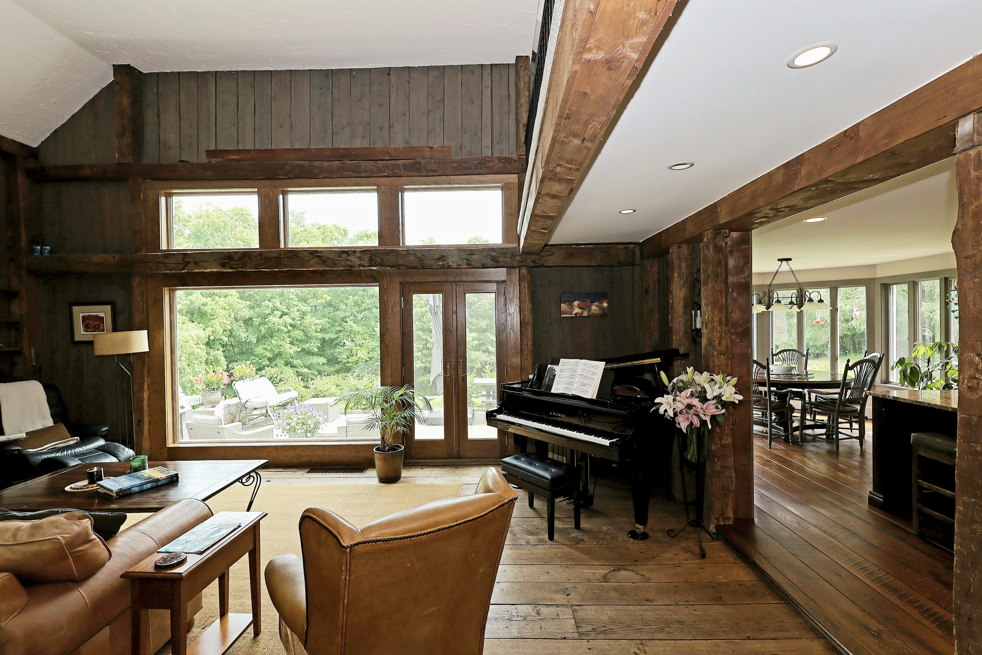  Truly Remarkable One of a Kind Home - 物件實景