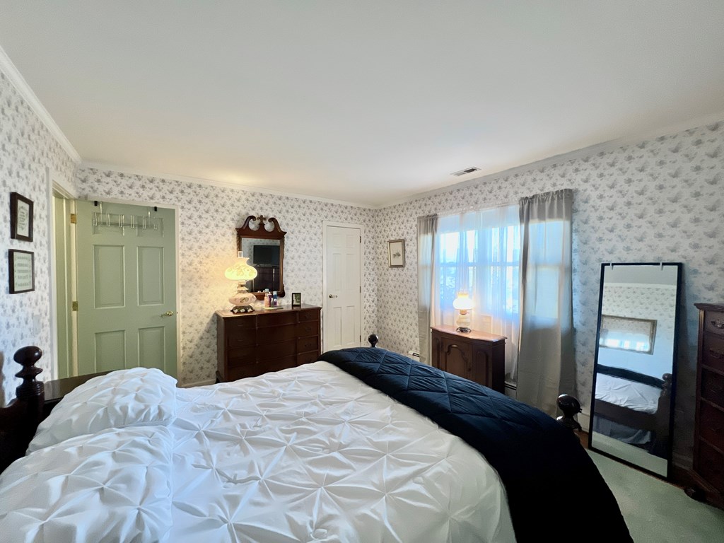 Onancock, Virginia, 23417, United States, 2 Bedrooms Bedrooms, ,2 BathroomsBathrooms,Residential,For Sale,1971701