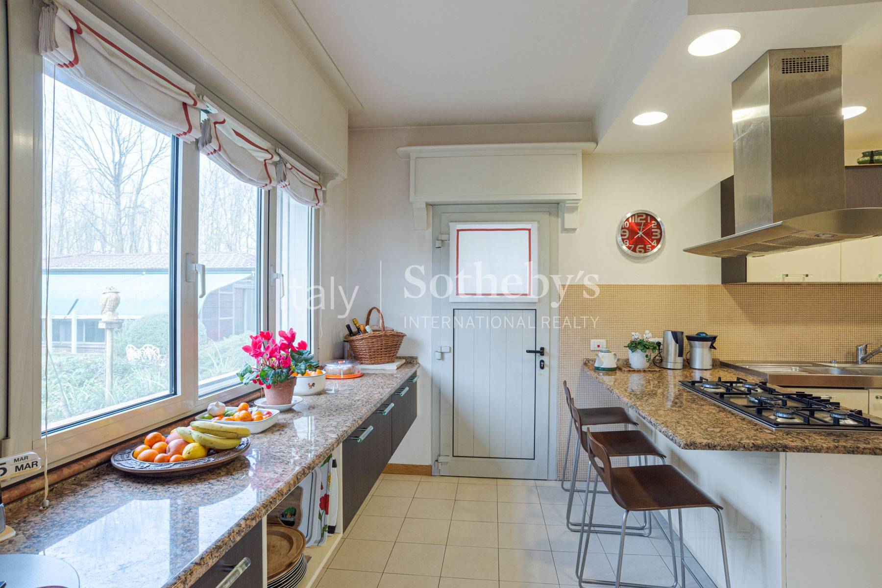 Private country villa with garden and private land - 物件實景
